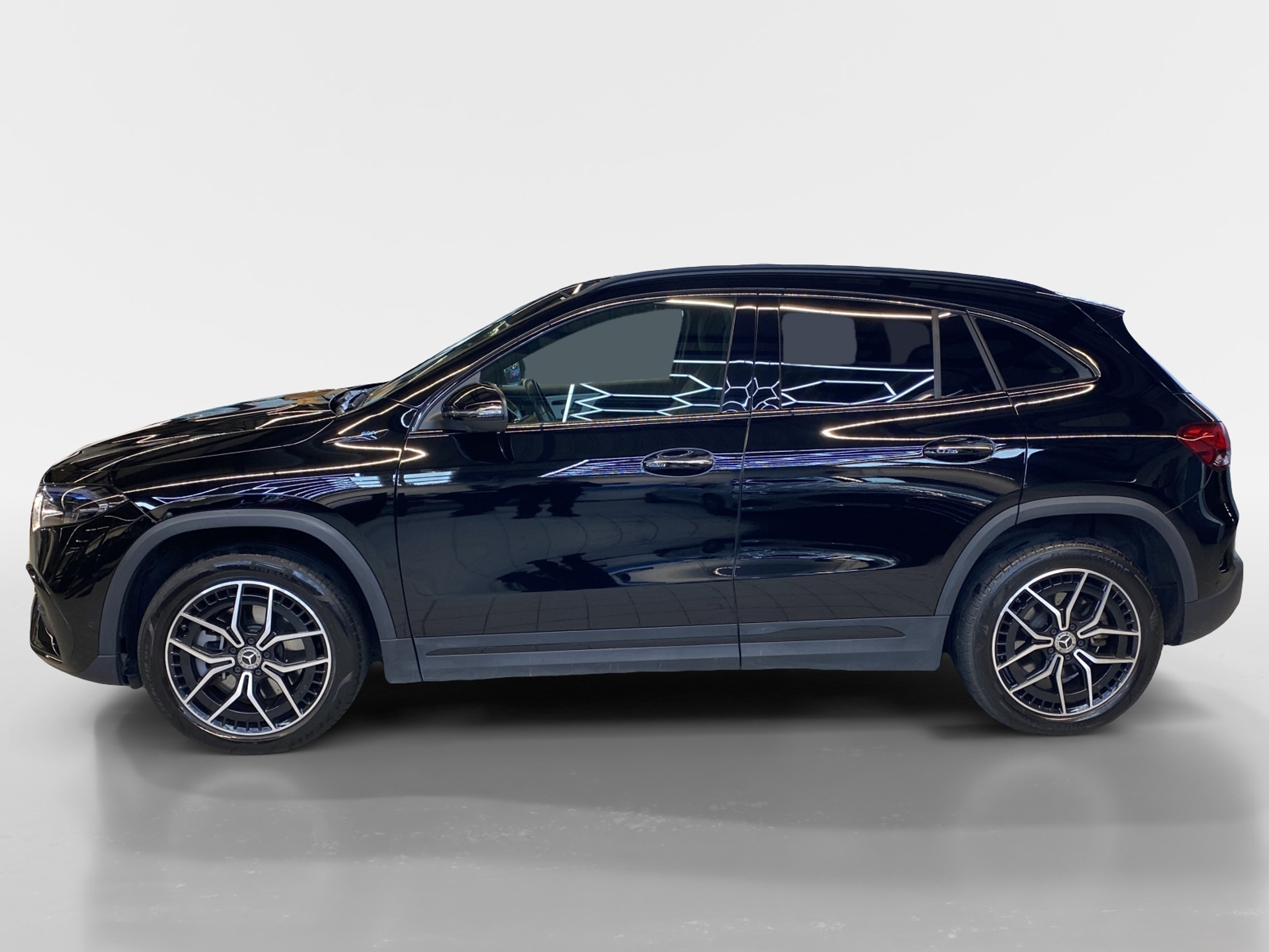 listing desktop thumbnail image 2