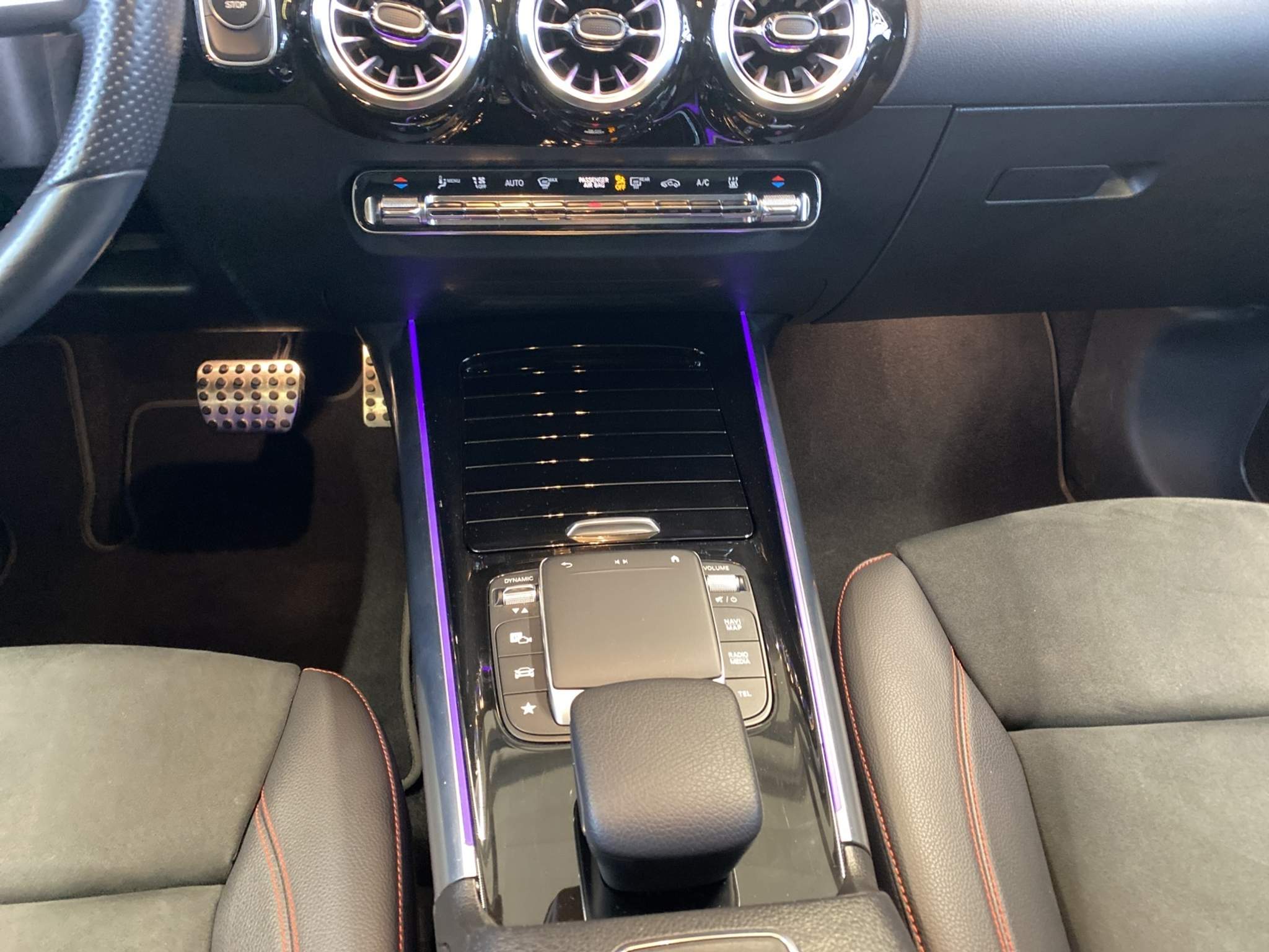 listing desktop thumbnail image 9