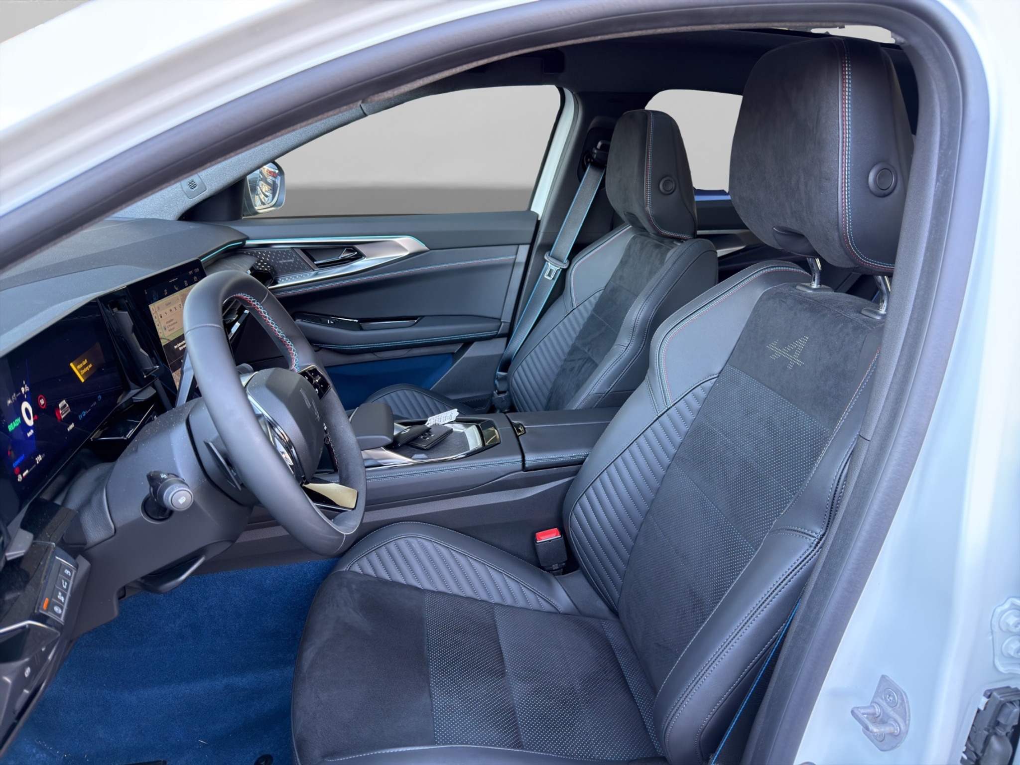 listing desktop thumbnail image 5