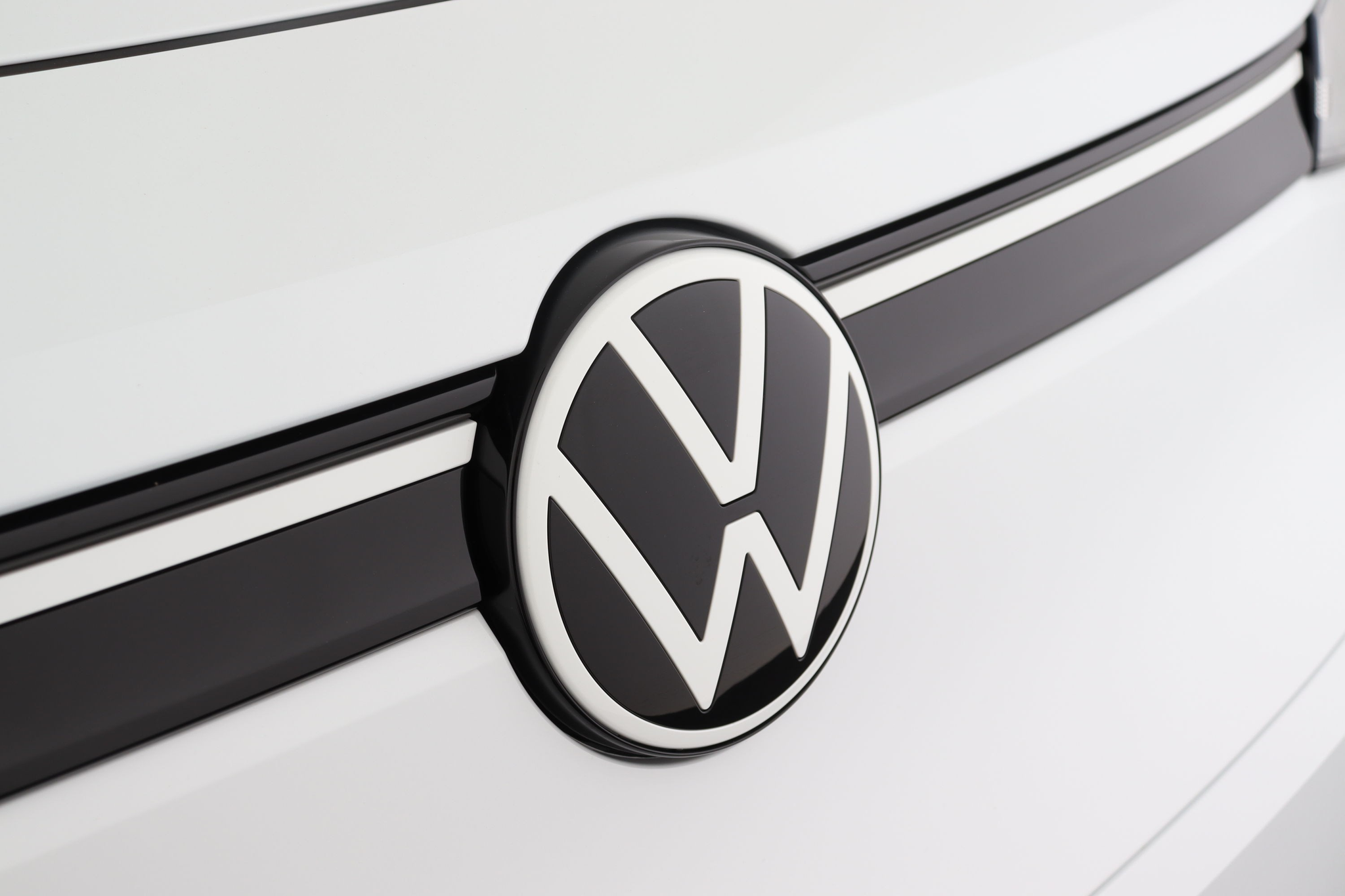 listing desktop thumbnail image 13