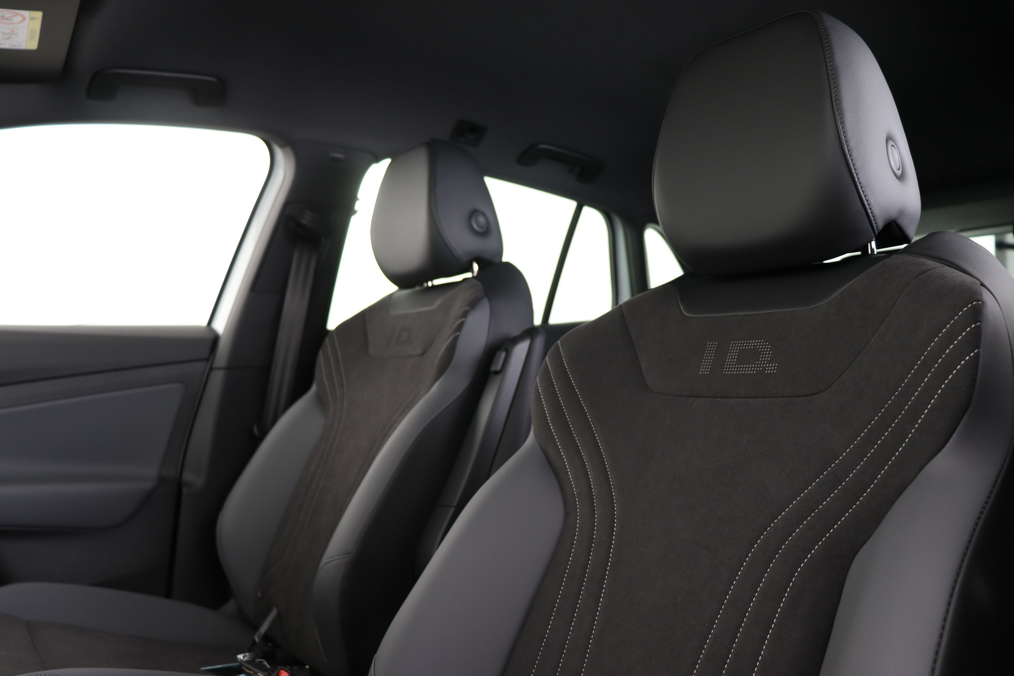 listing desktop thumbnail image 5