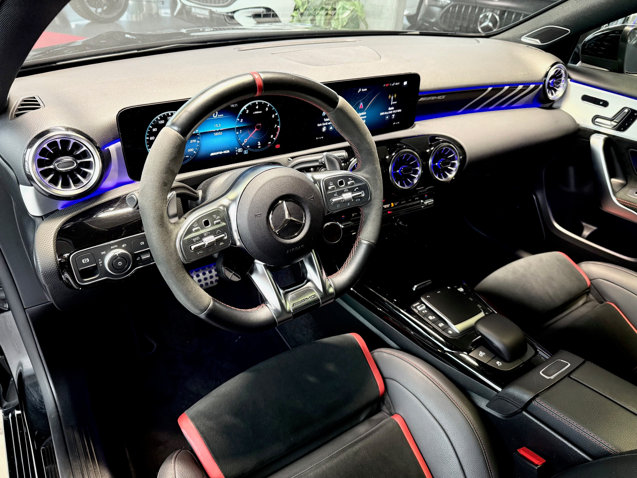 listing desktop thumbnail image 11