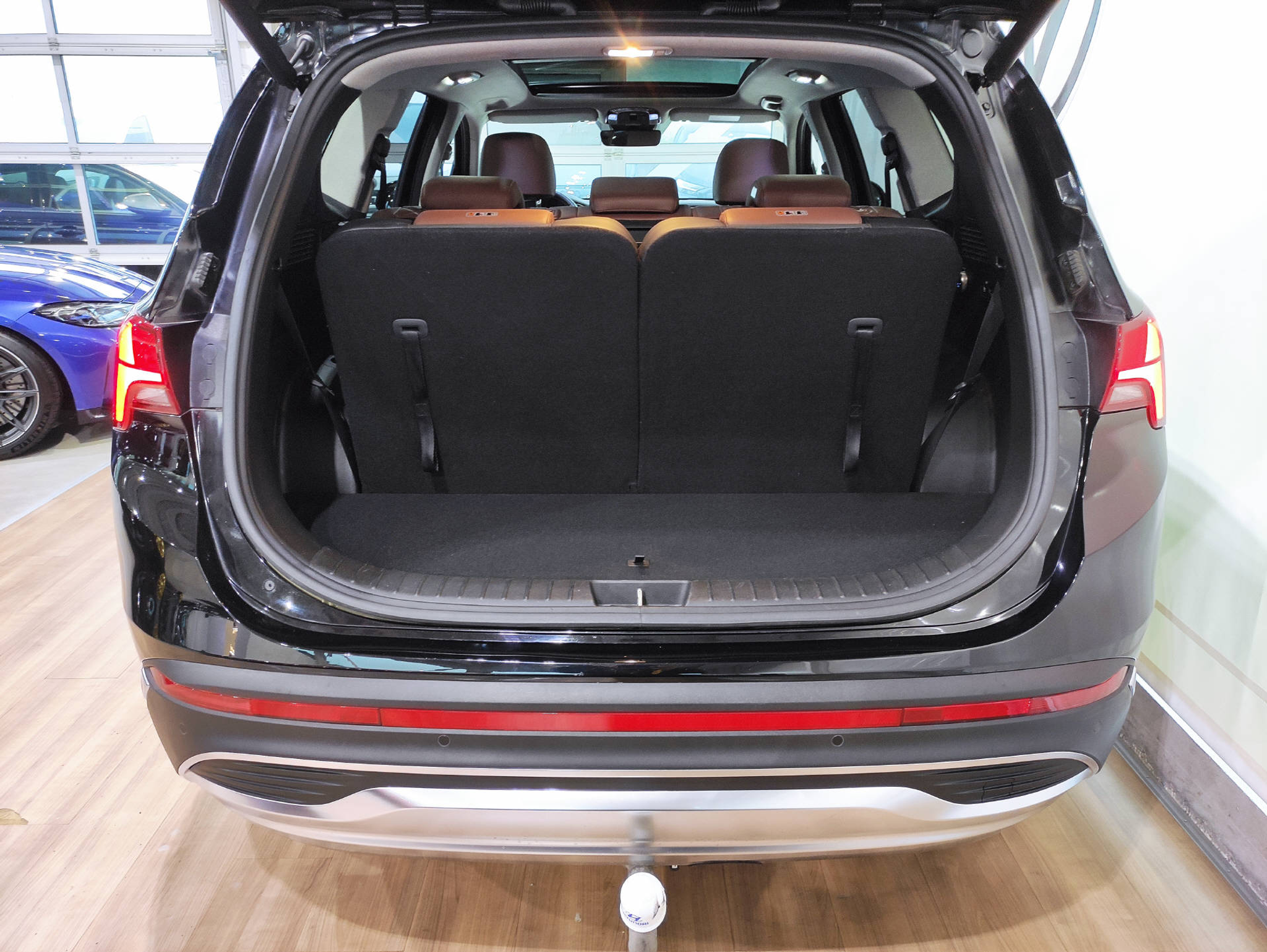 listing desktop thumbnail image 12