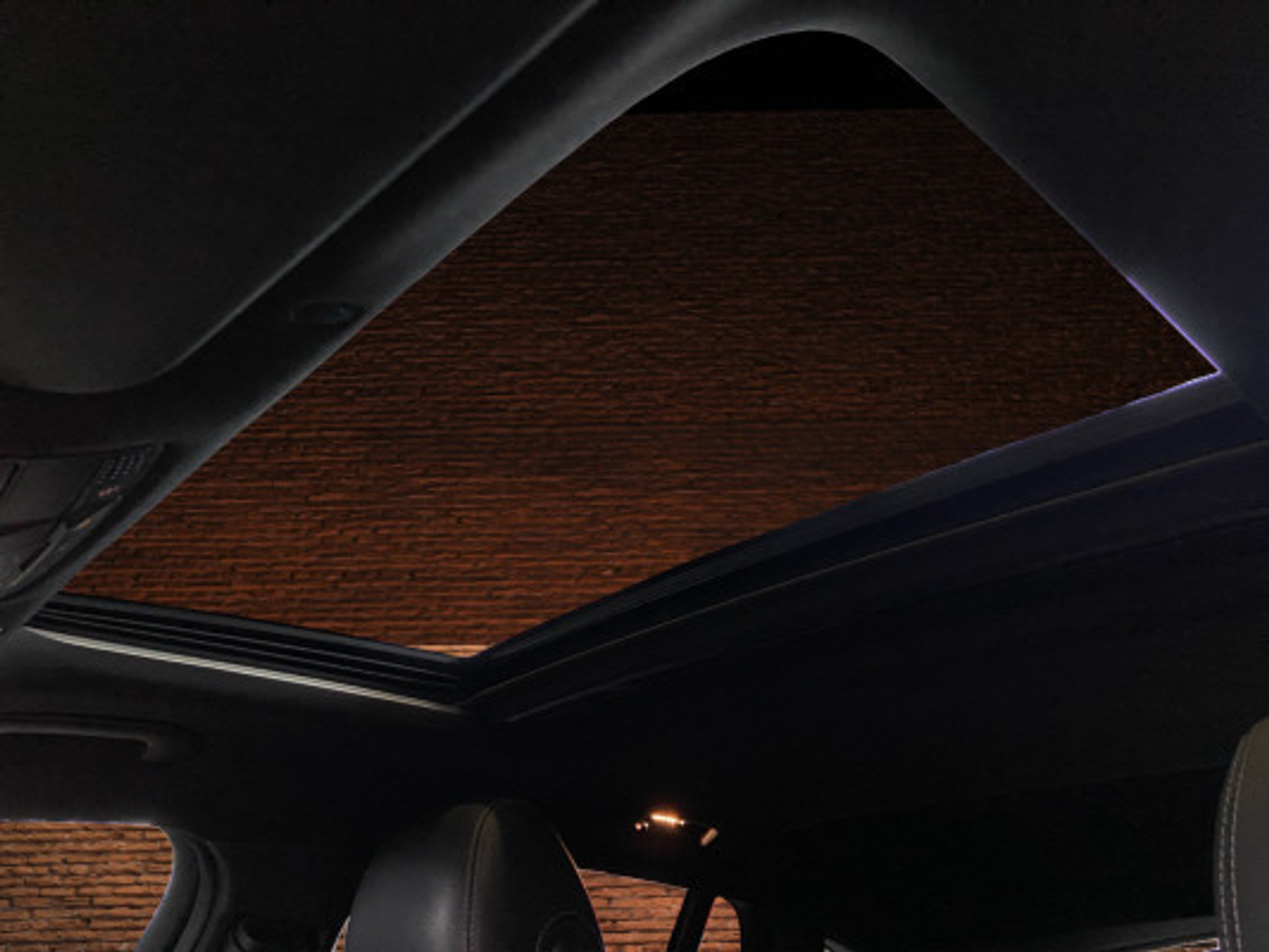 listing desktop thumbnail image 8