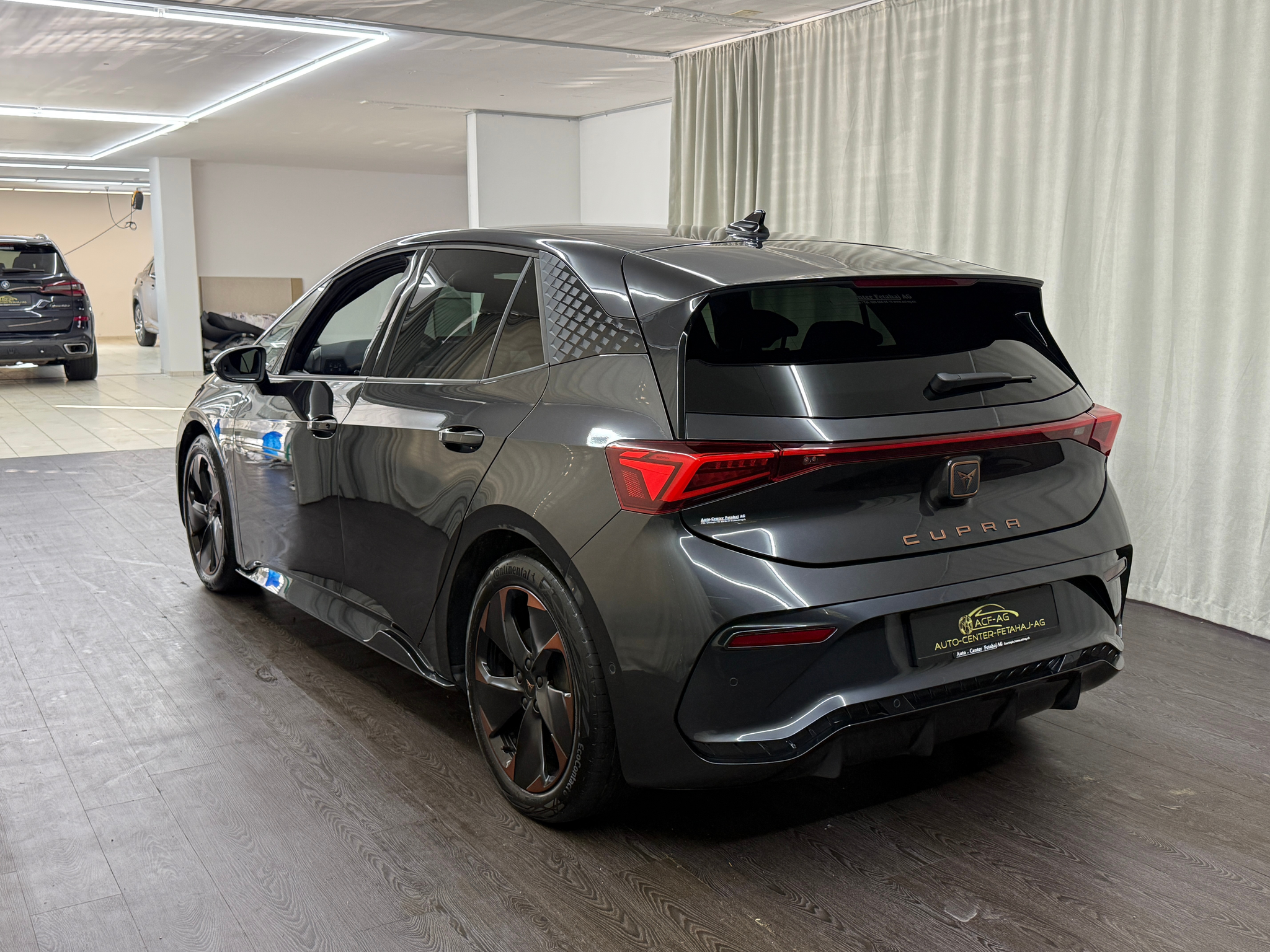 listing desktop thumbnail image 5