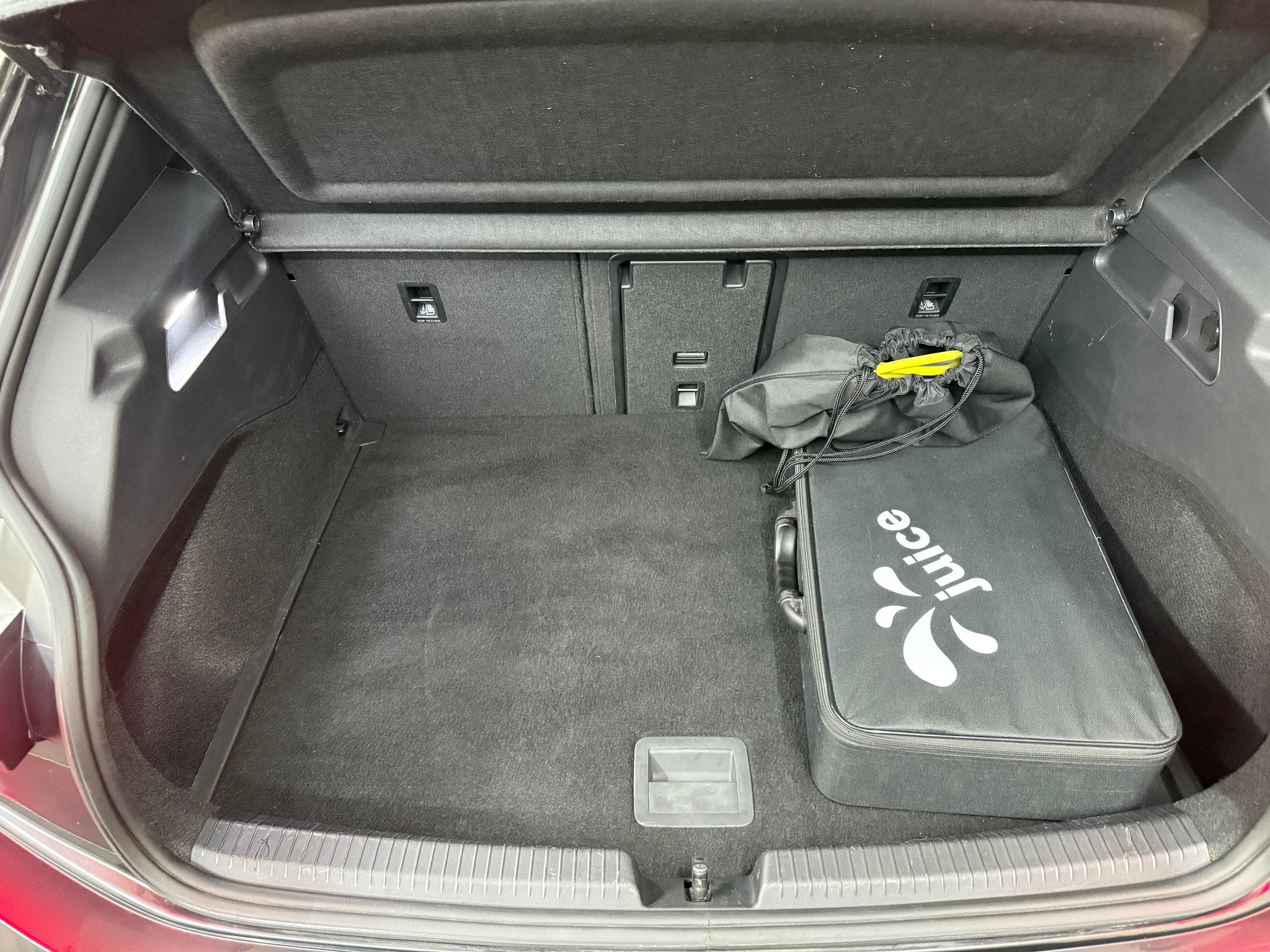 listing desktop thumbnail image 17