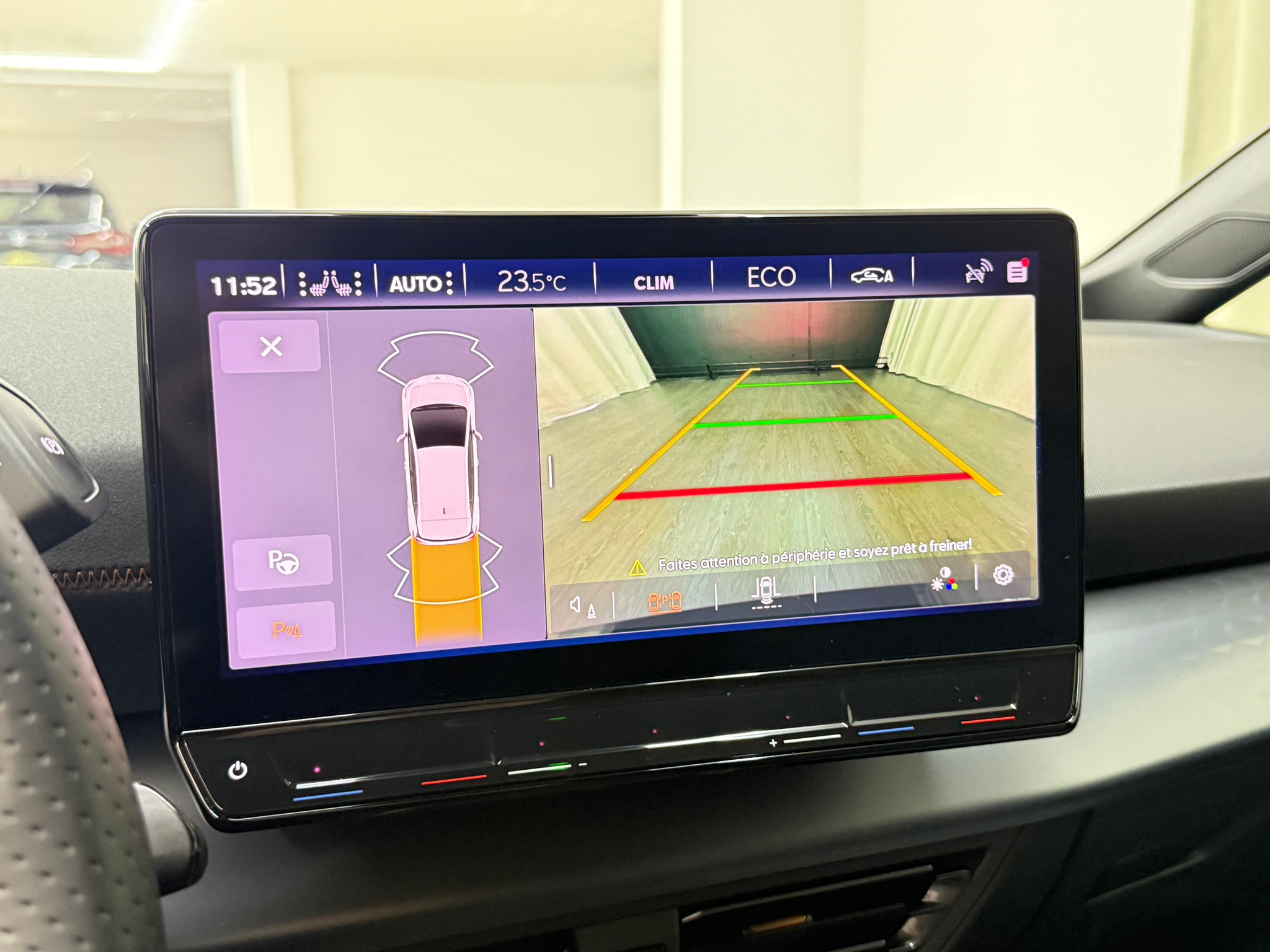 listing desktop thumbnail image 15