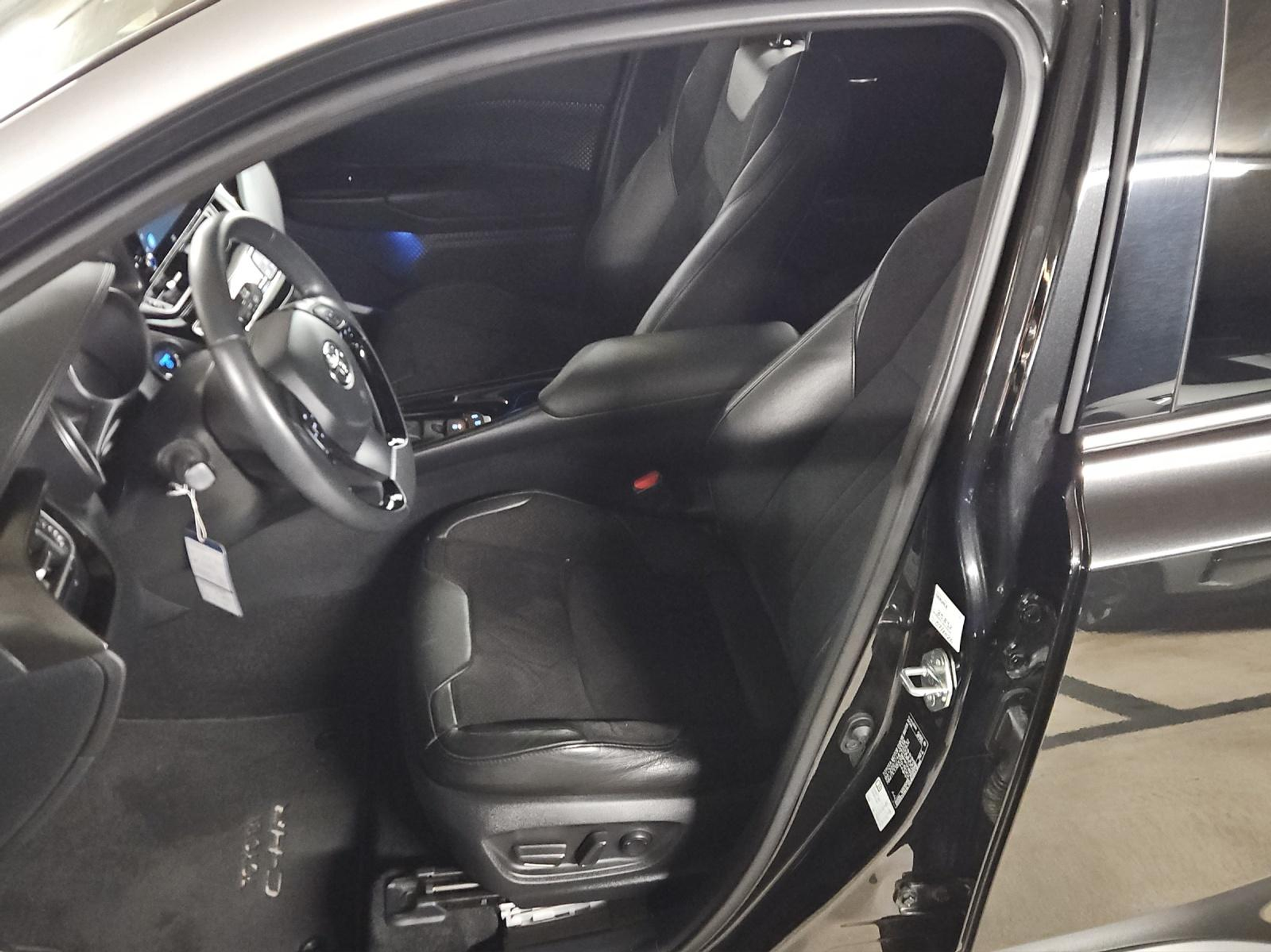 listing desktop thumbnail image 8