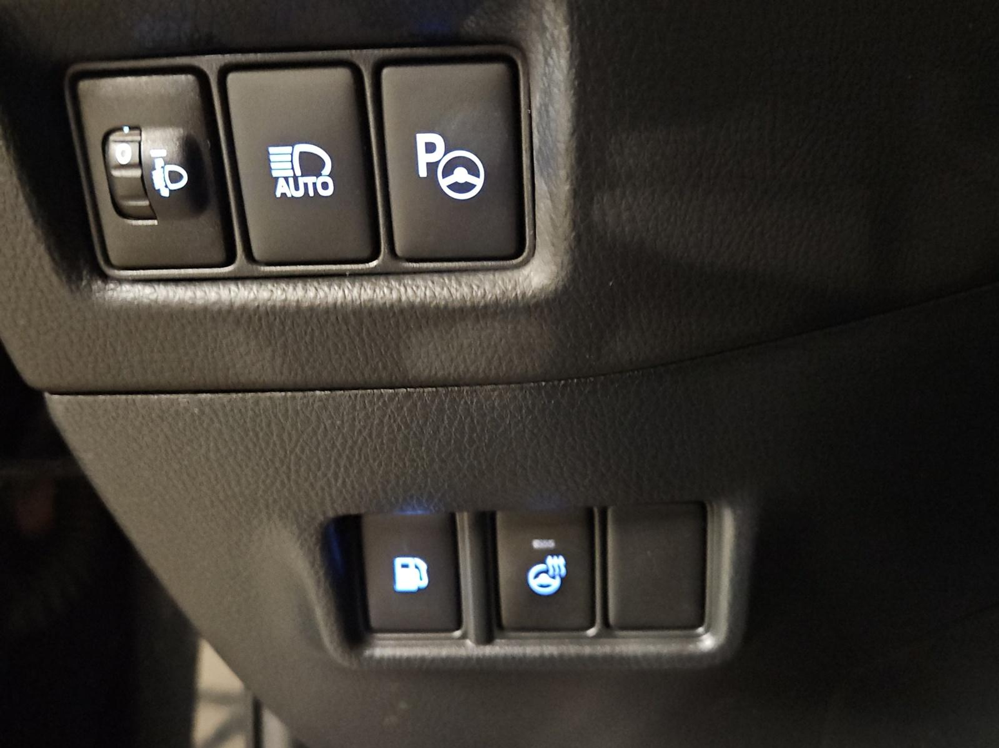 listing desktop thumbnail image 13