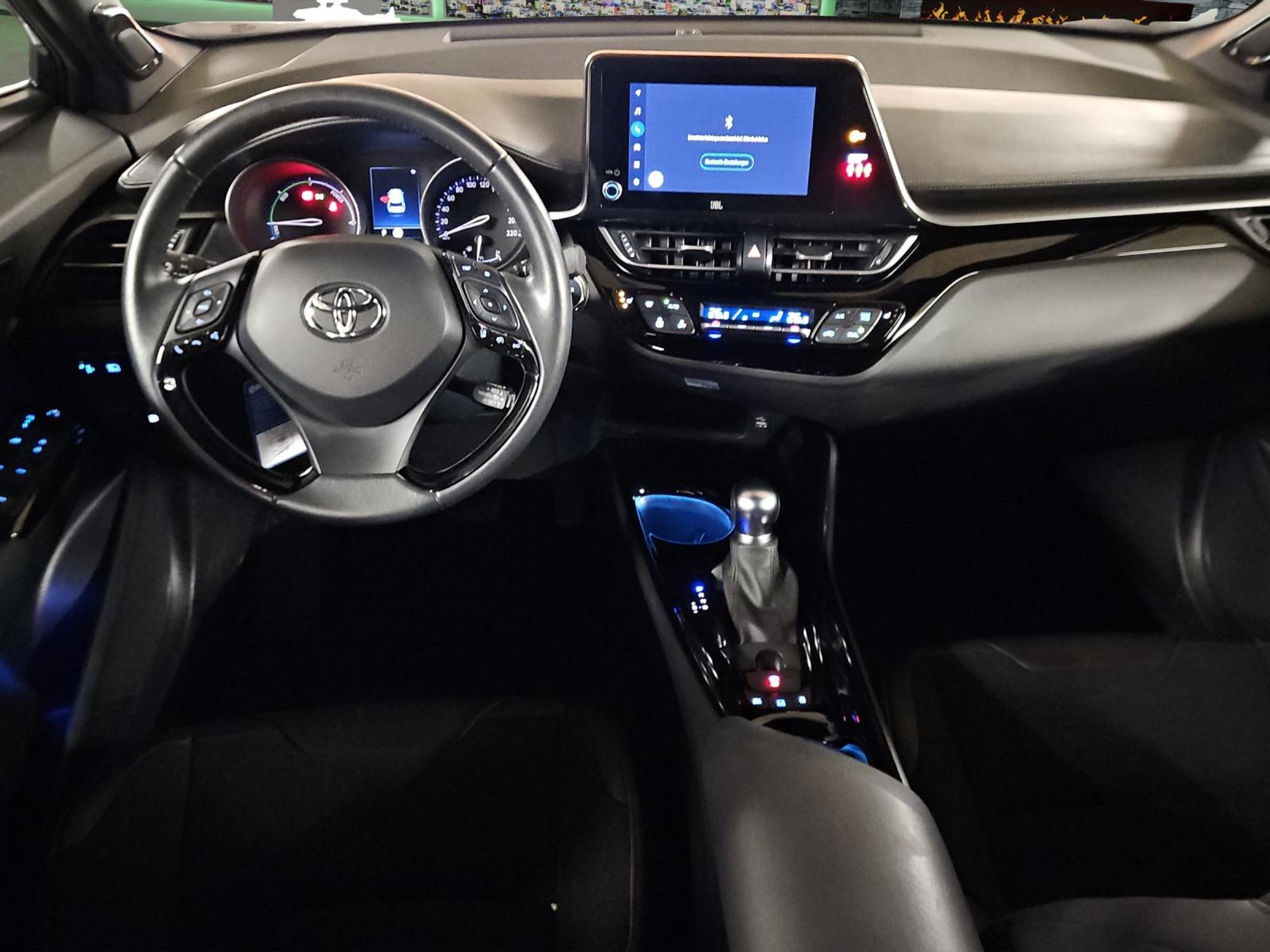 listing desktop thumbnail image 7