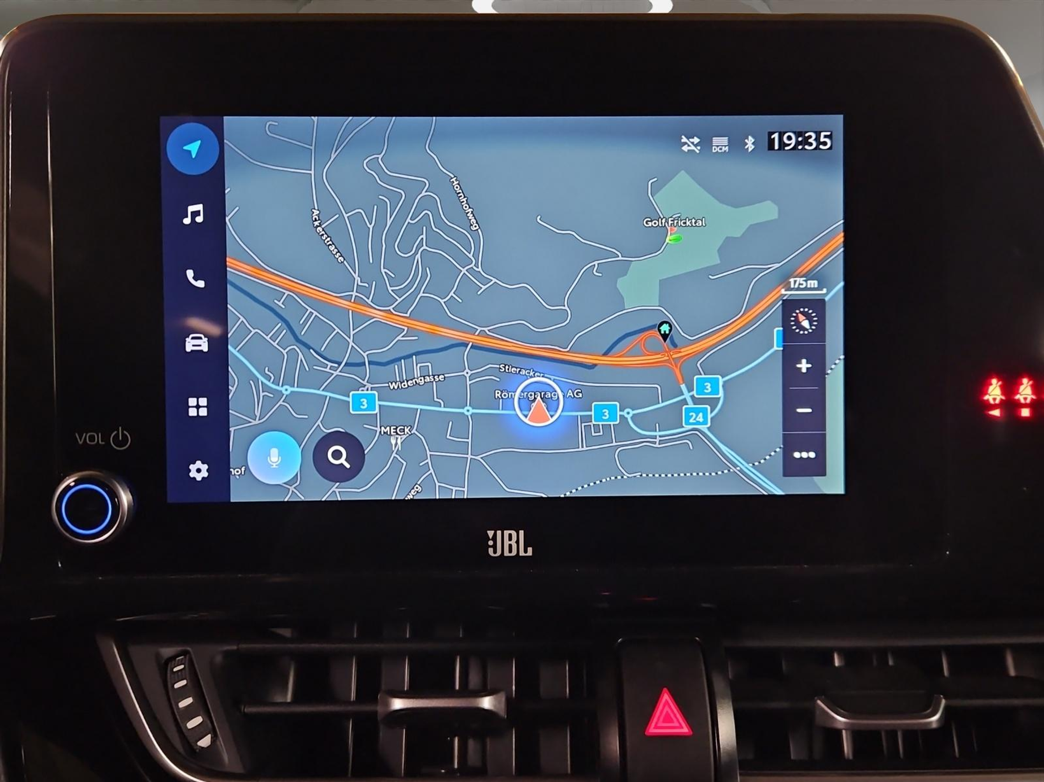 listing desktop thumbnail image 14