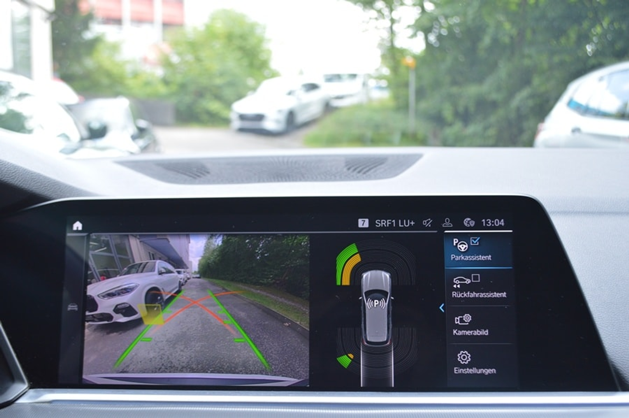 listing desktop thumbnail image 11