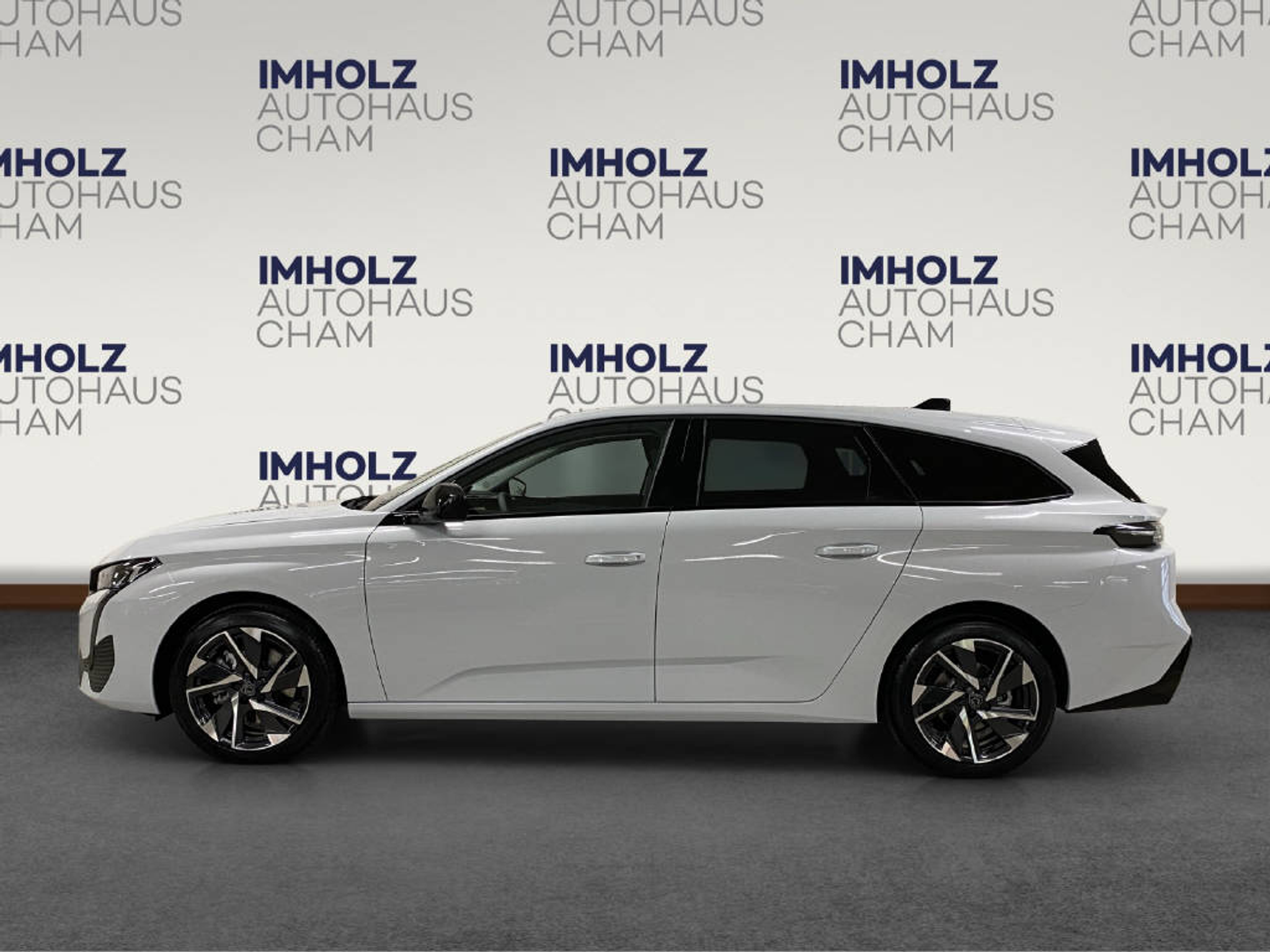 listing desktop thumbnail image 1