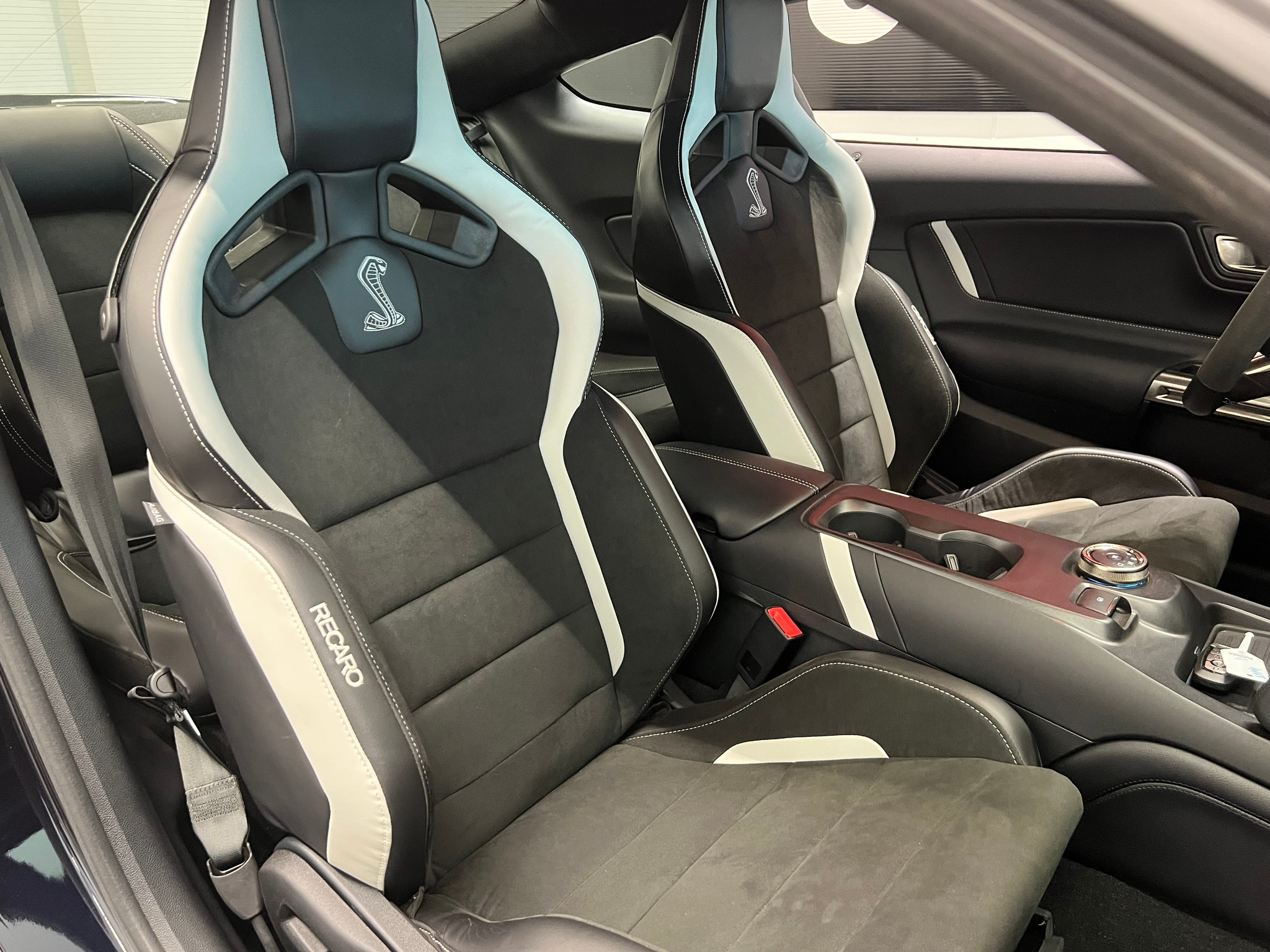 listing desktop thumbnail image 17