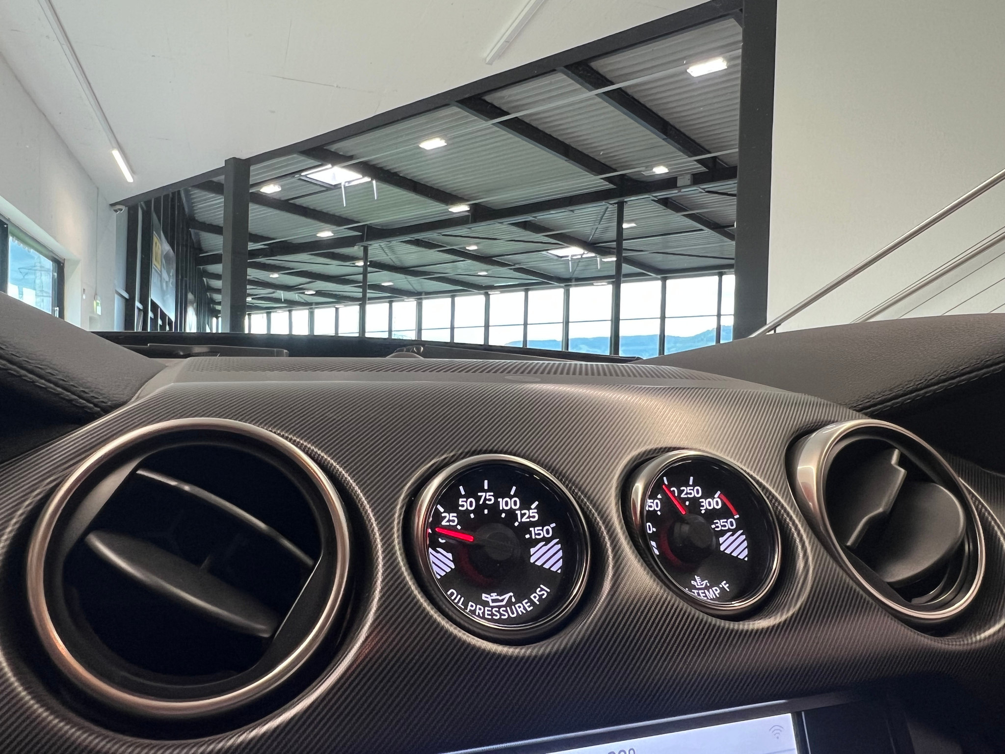 listing desktop thumbnail image 23