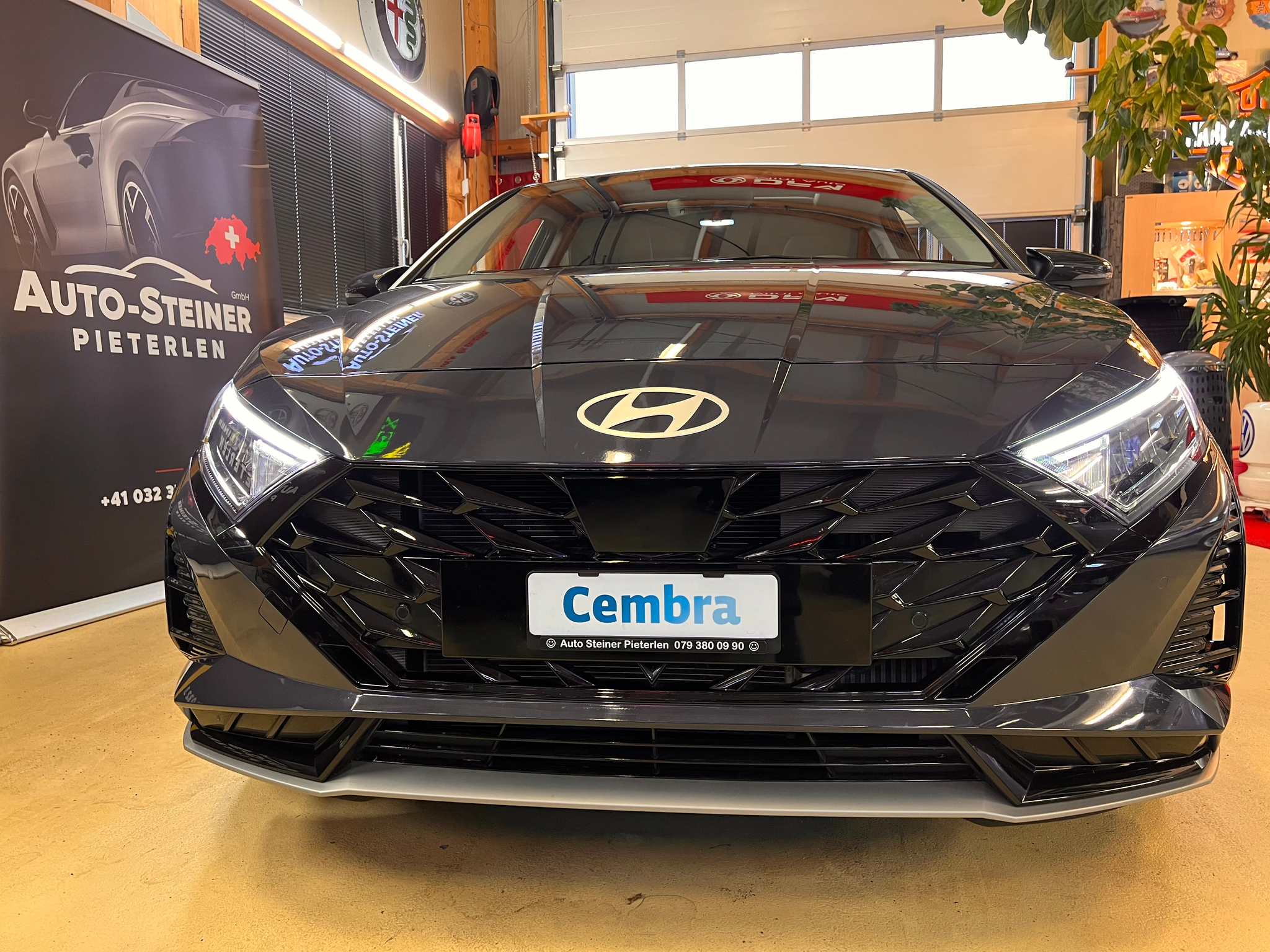 listing desktop thumbnail image 15