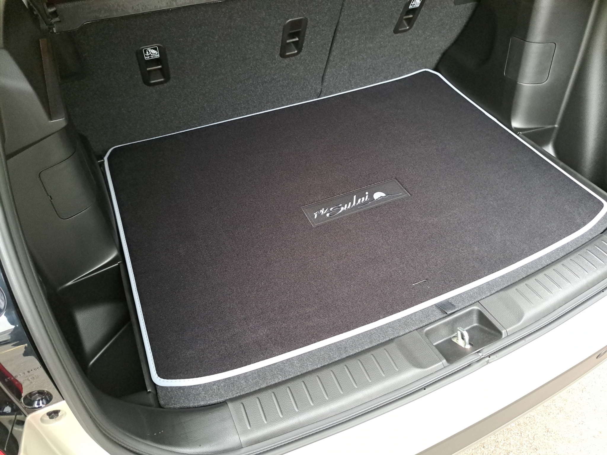 listing desktop thumbnail image 13