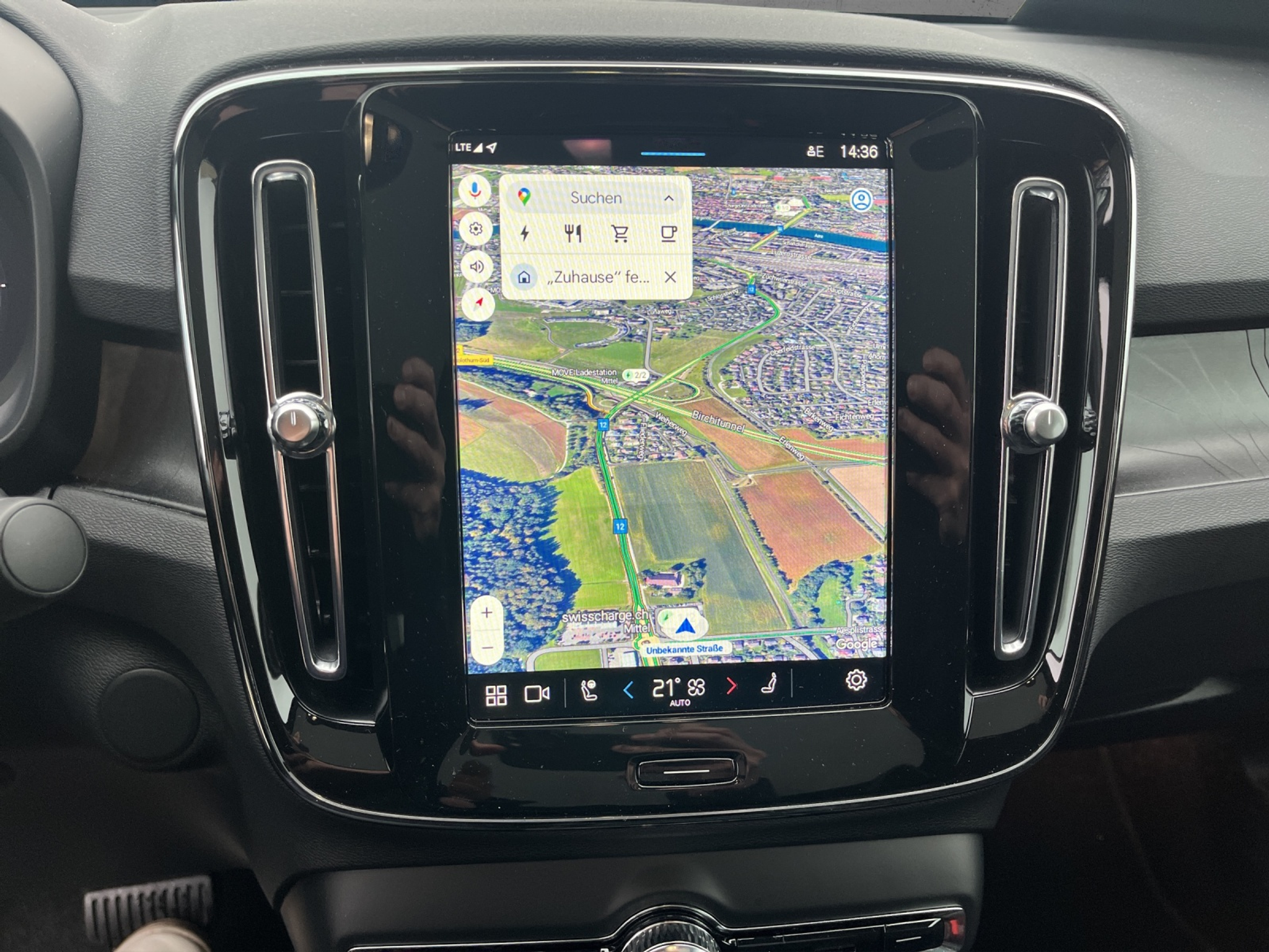 listing desktop thumbnail image 15