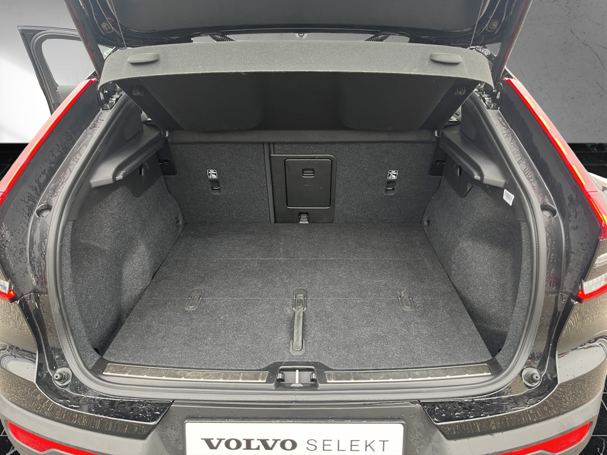 listing desktop thumbnail image 13