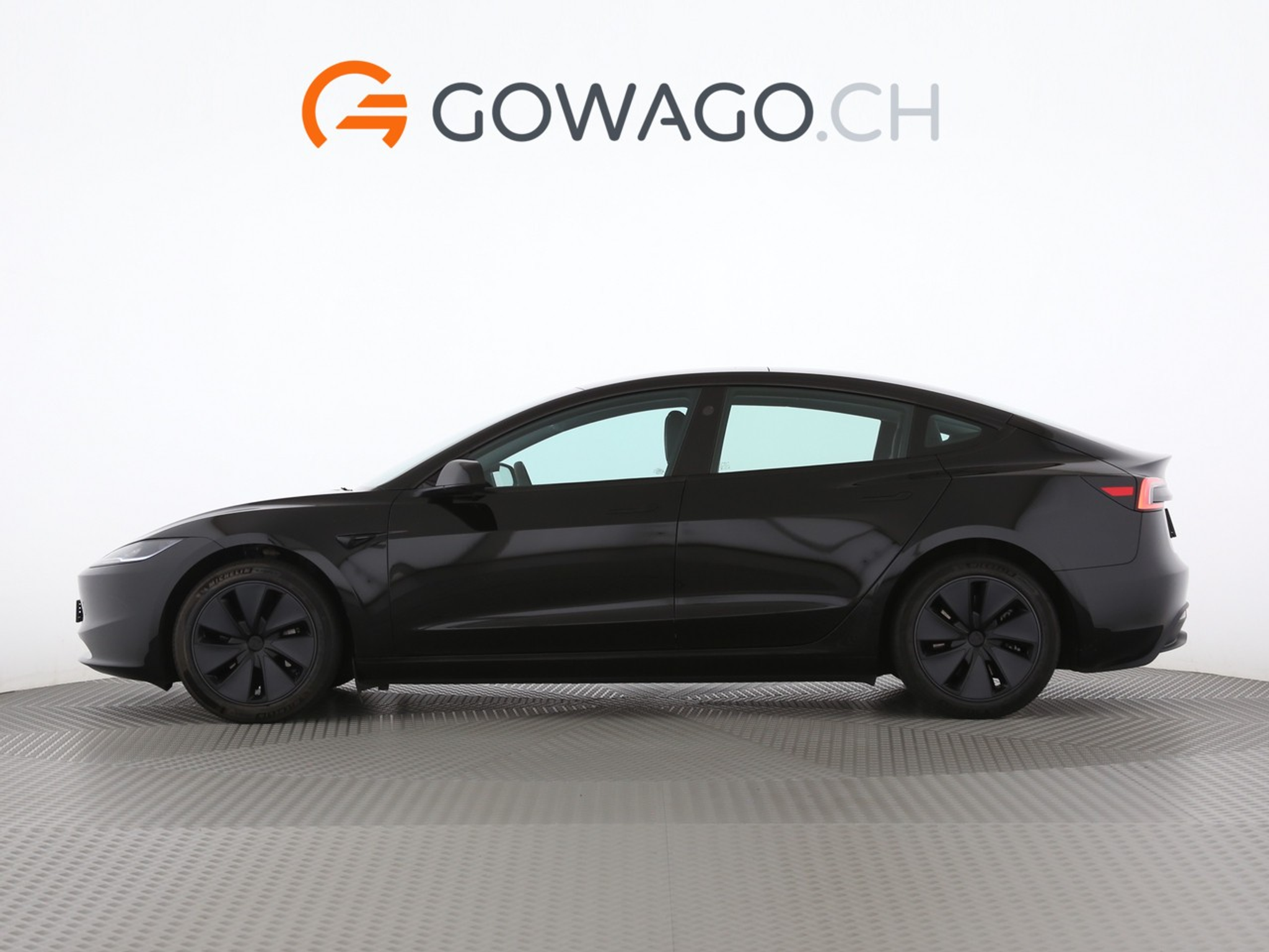 car-image-1