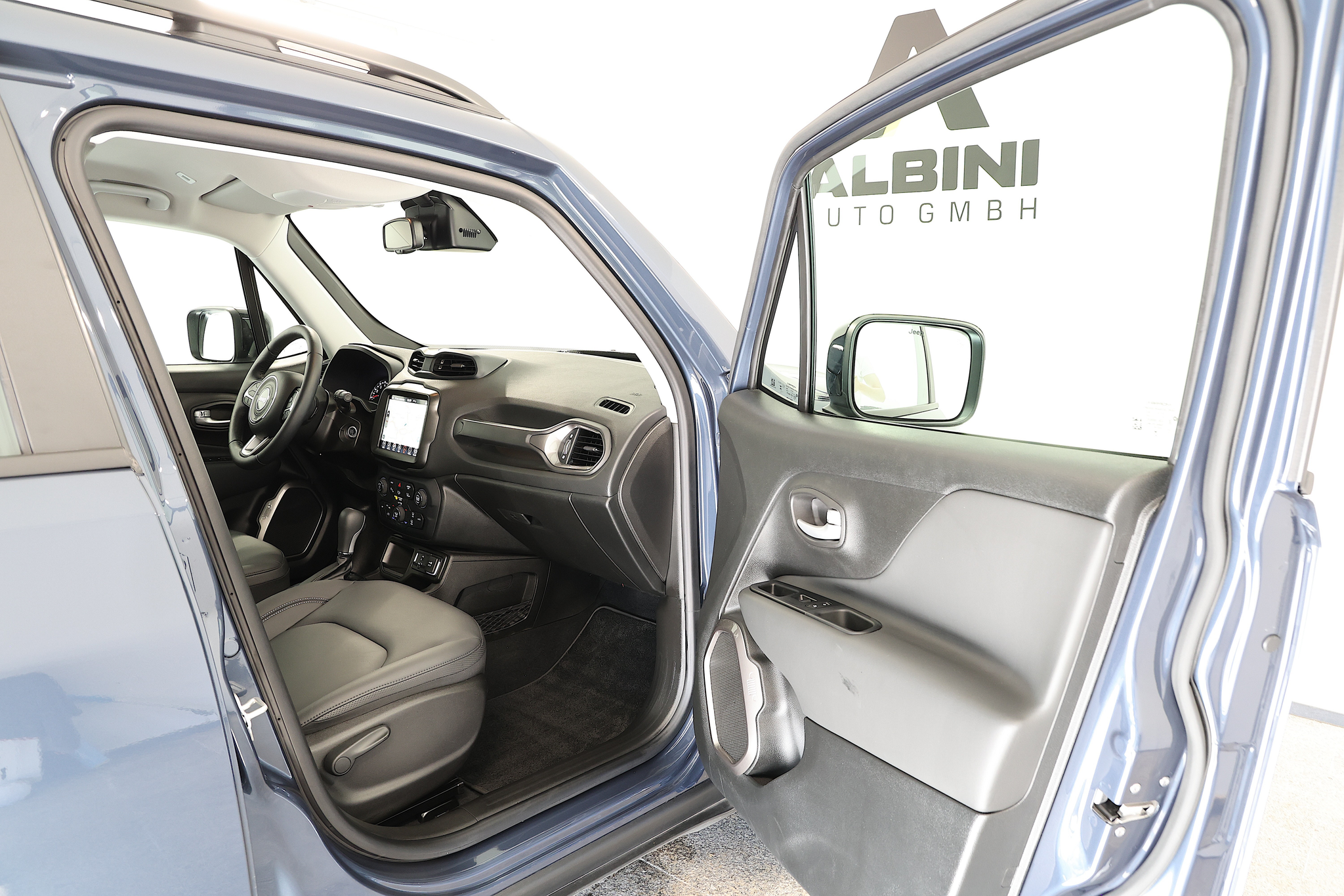 listing desktop thumbnail image 10