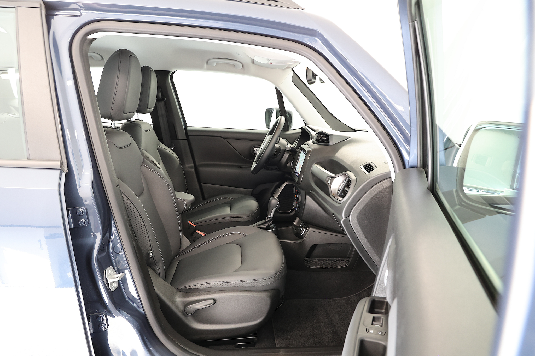 listing desktop thumbnail image 11