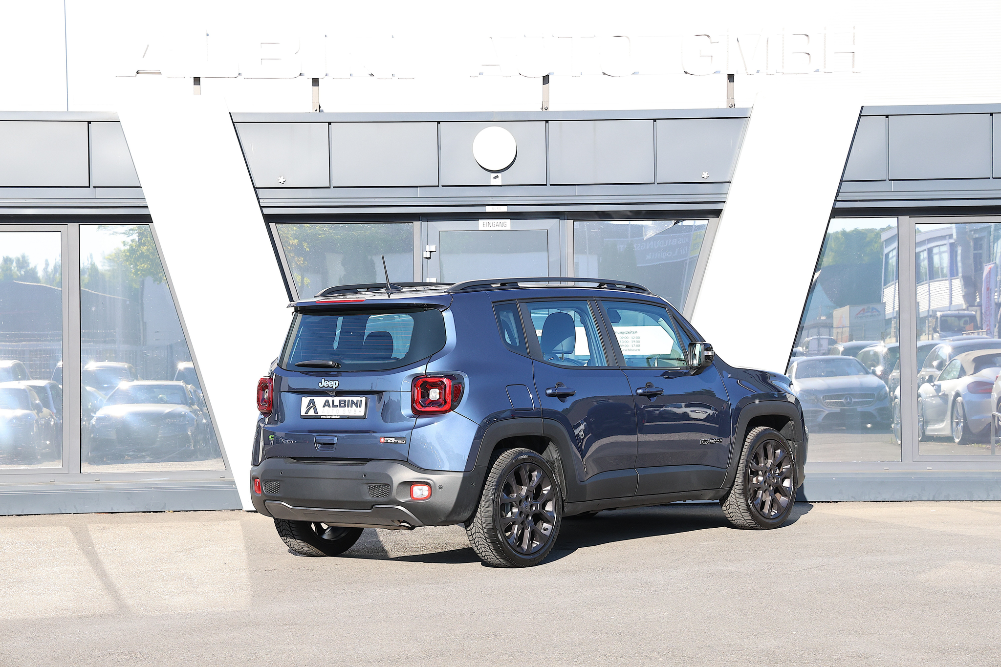 listing desktop thumbnail image 2