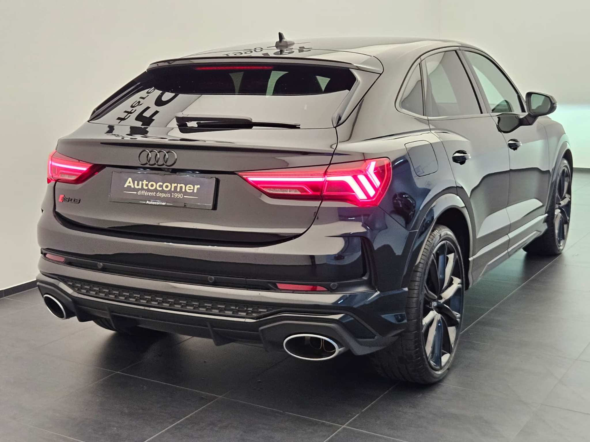 listing desktop thumbnail image 6