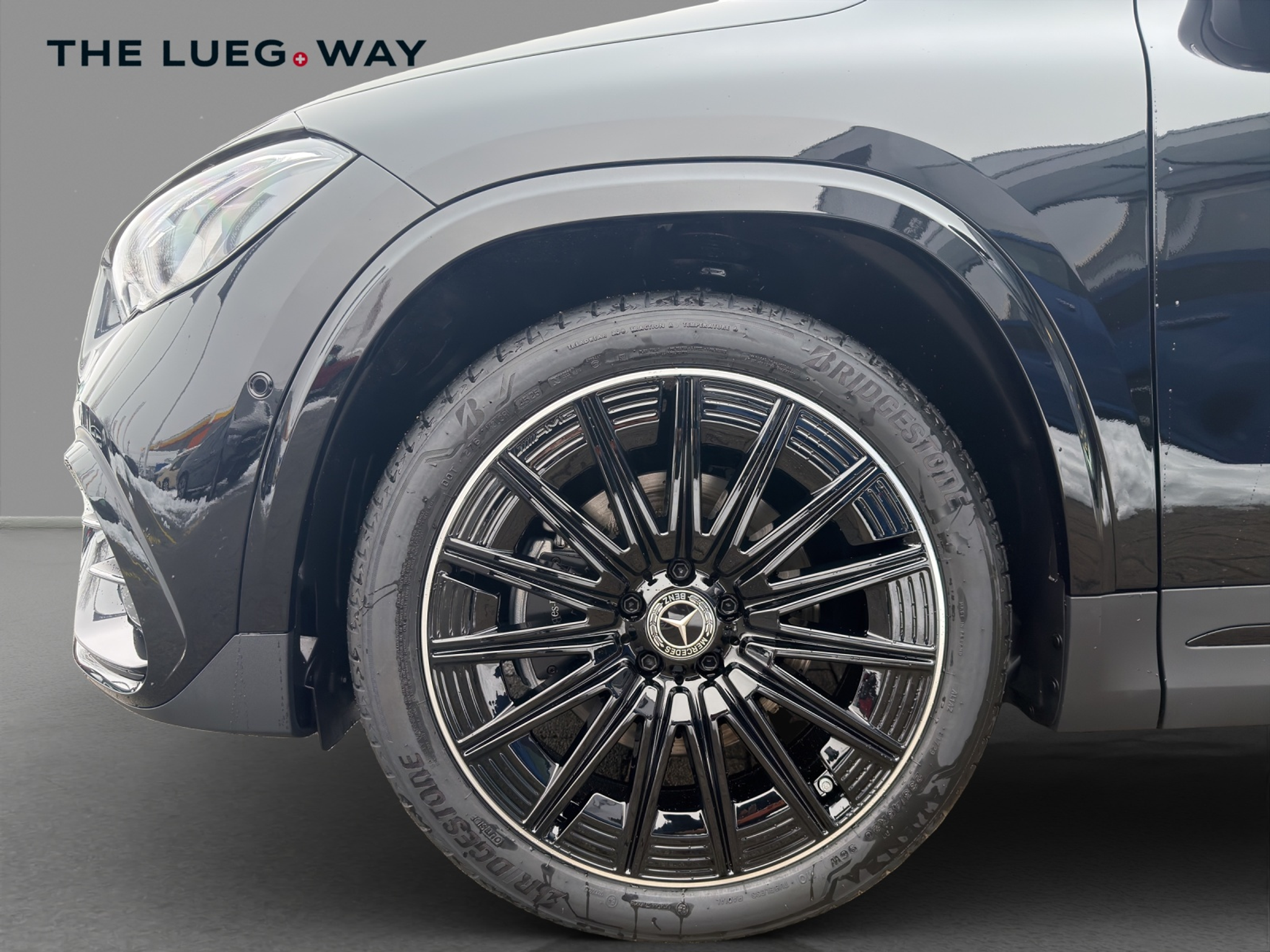 listing desktop thumbnail image 7