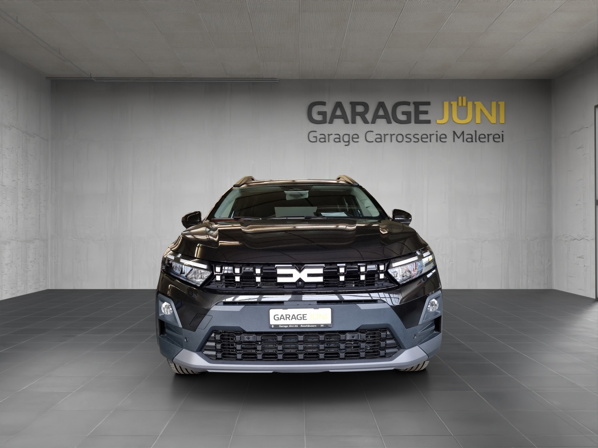 listing desktop thumbnail image 4