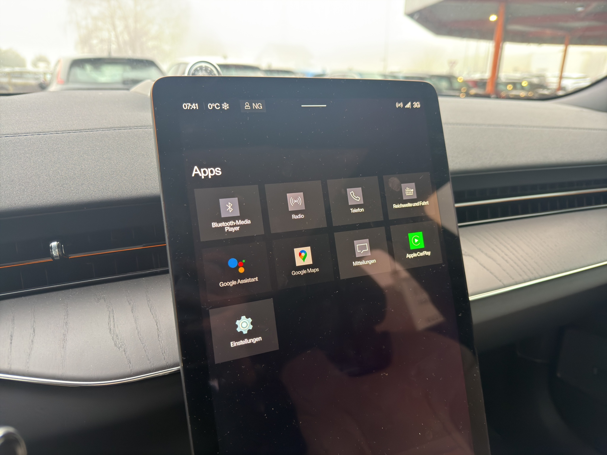 listing desktop thumbnail image 25