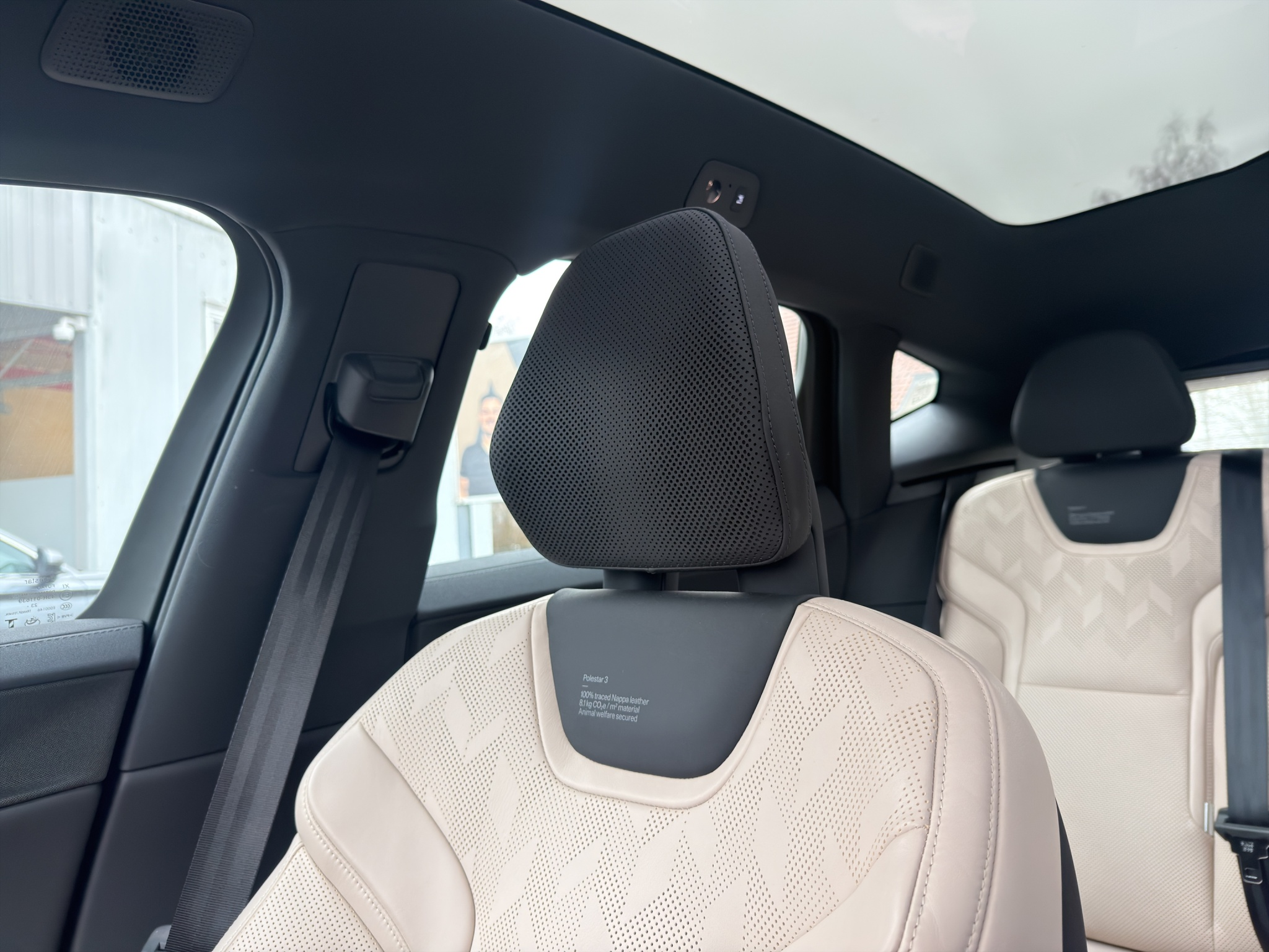 listing desktop thumbnail image 24