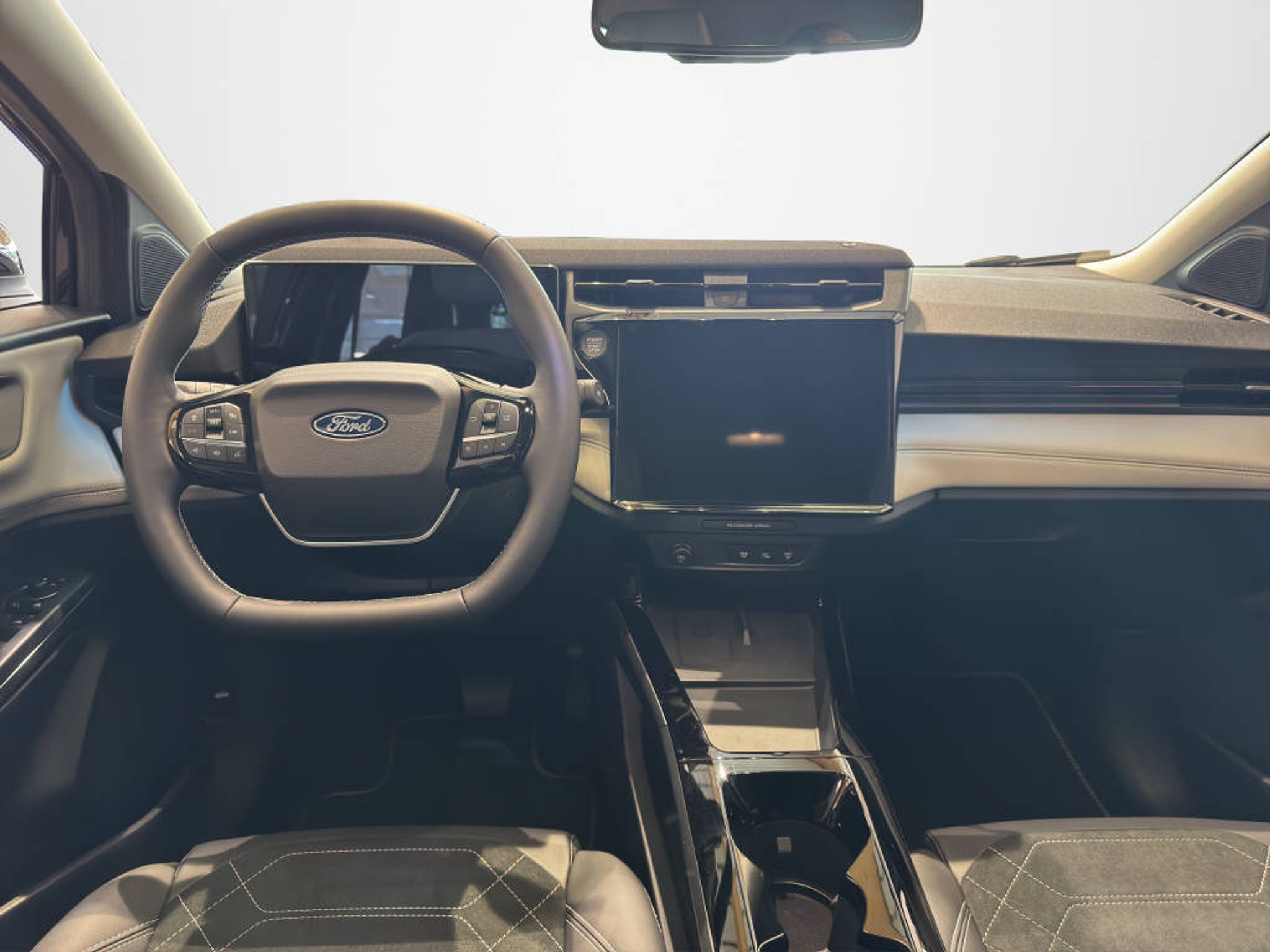 listing desktop thumbnail image 10