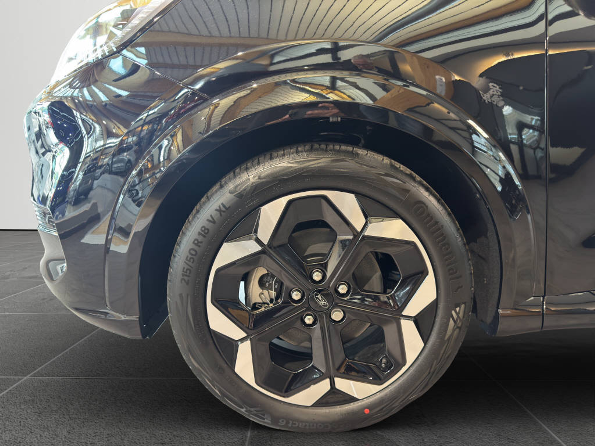 listing desktop thumbnail image 15