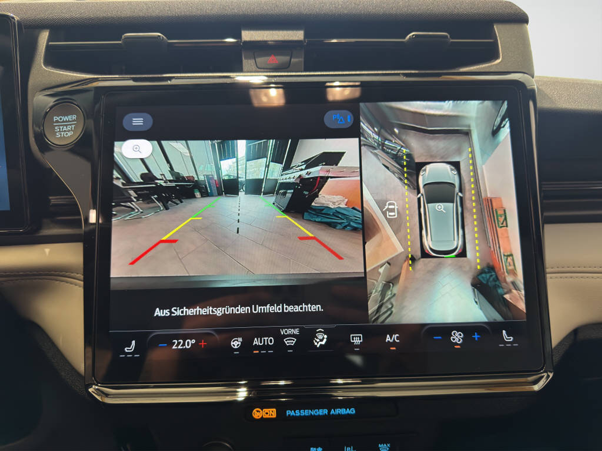 listing desktop thumbnail image 13