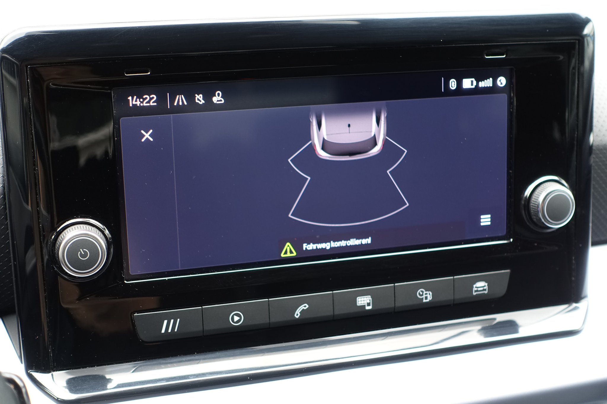 listing desktop thumbnail image 24