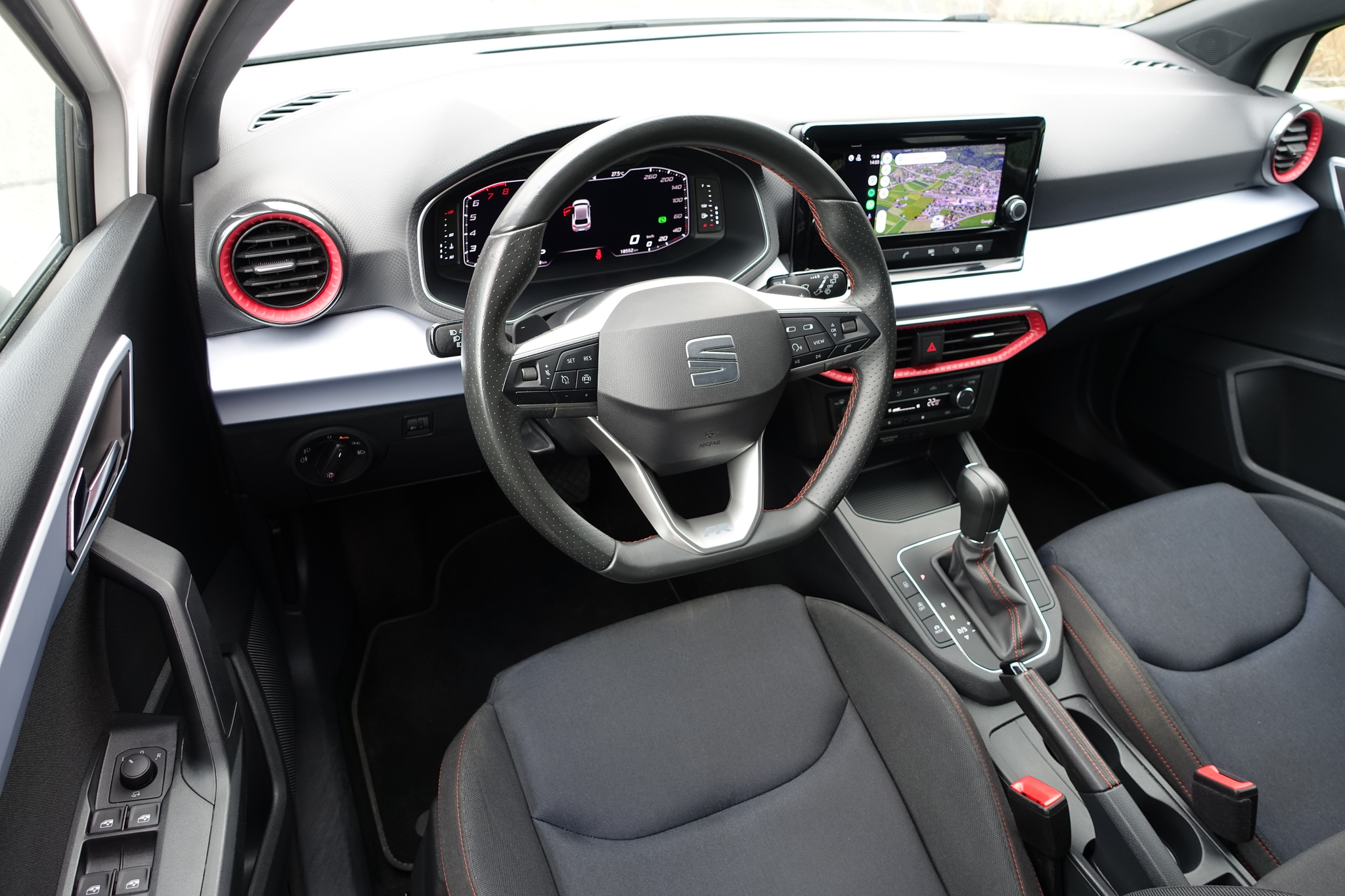 listing desktop thumbnail image 12