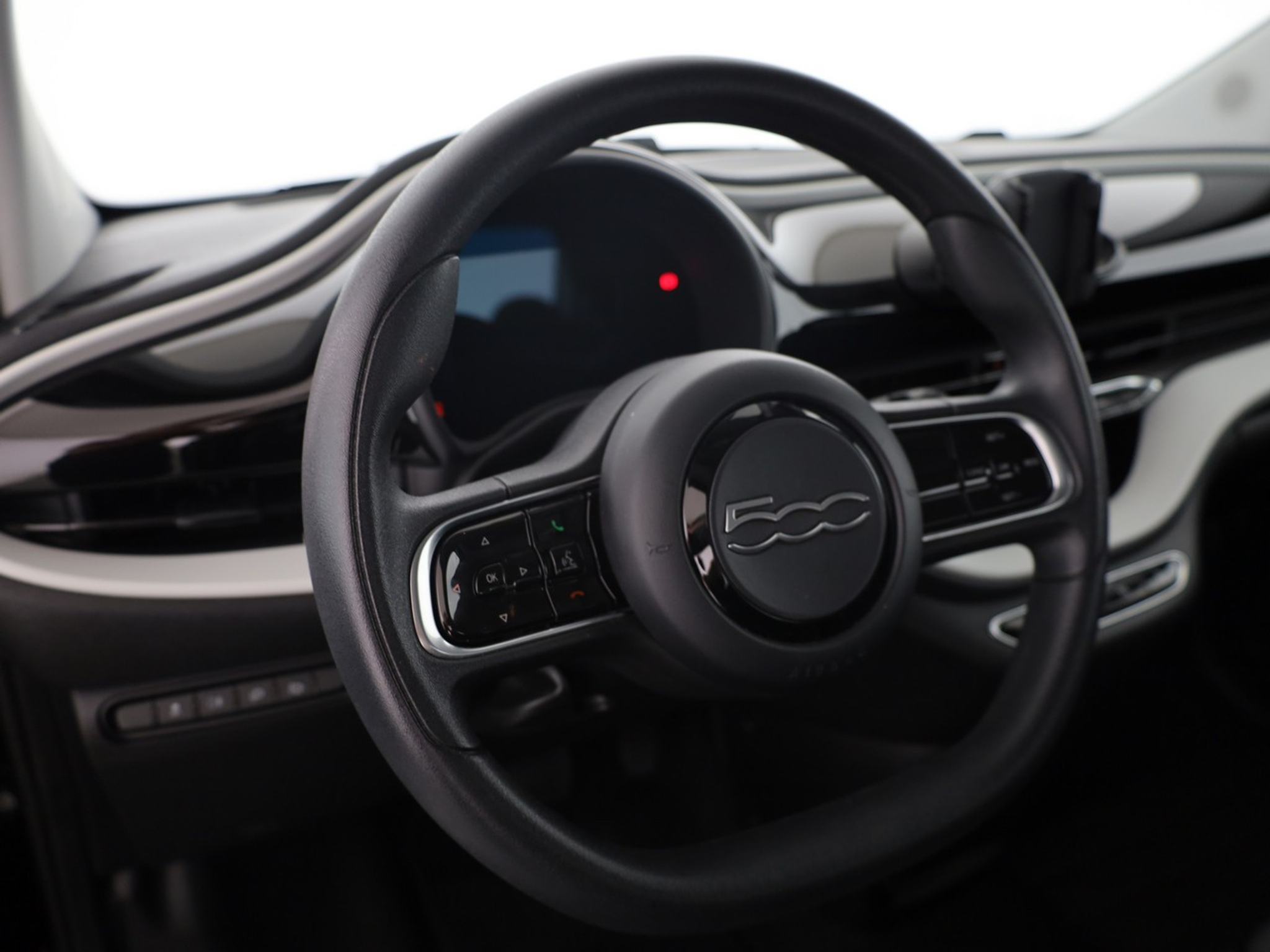 listing desktop thumbnail image 7