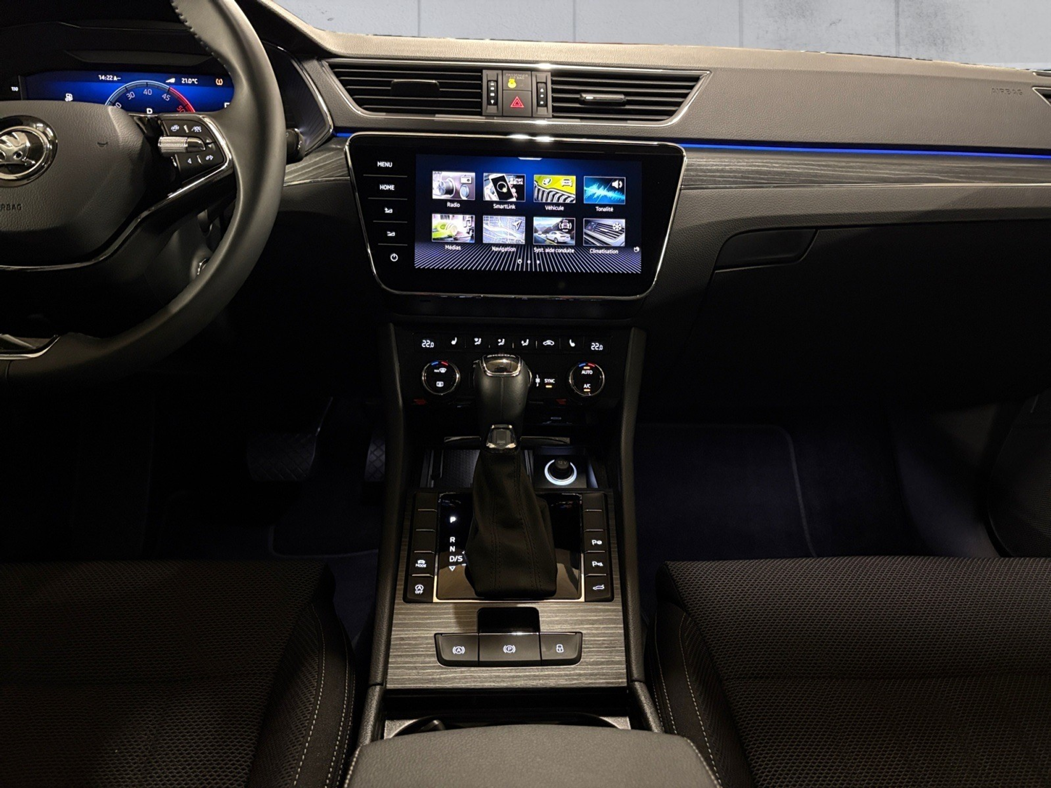 listing desktop thumbnail image 10