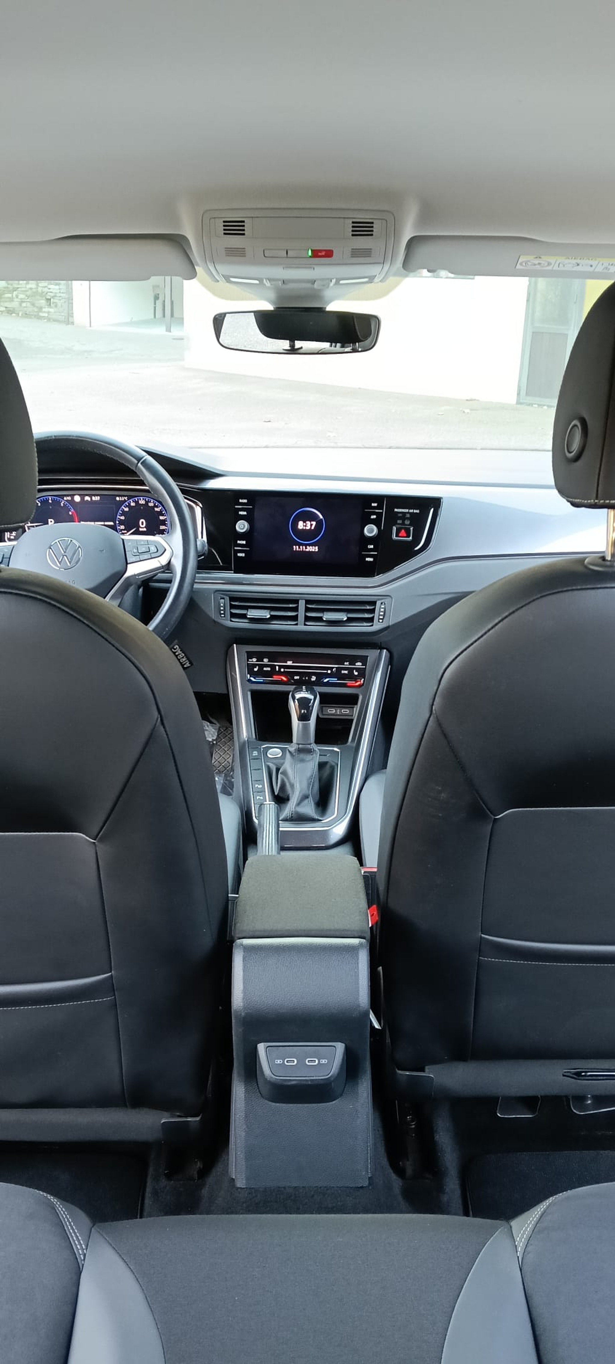 listing desktop thumbnail image 13