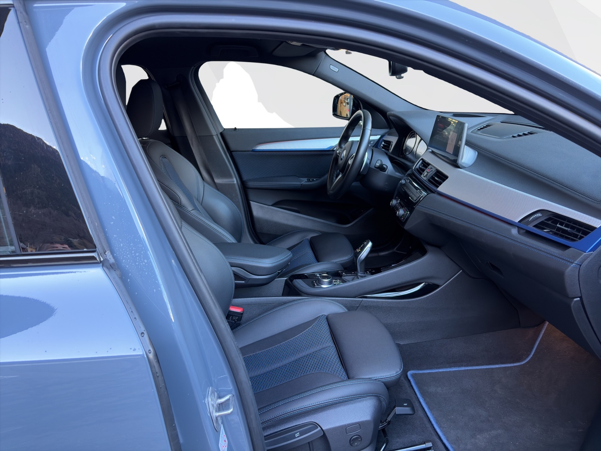 listing desktop thumbnail image 14