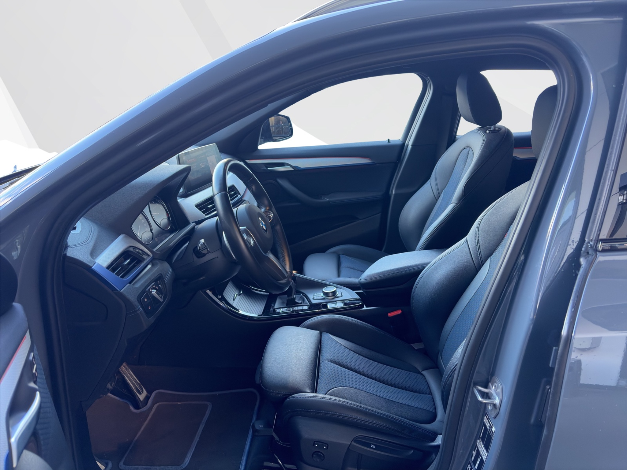 listing desktop thumbnail image 8