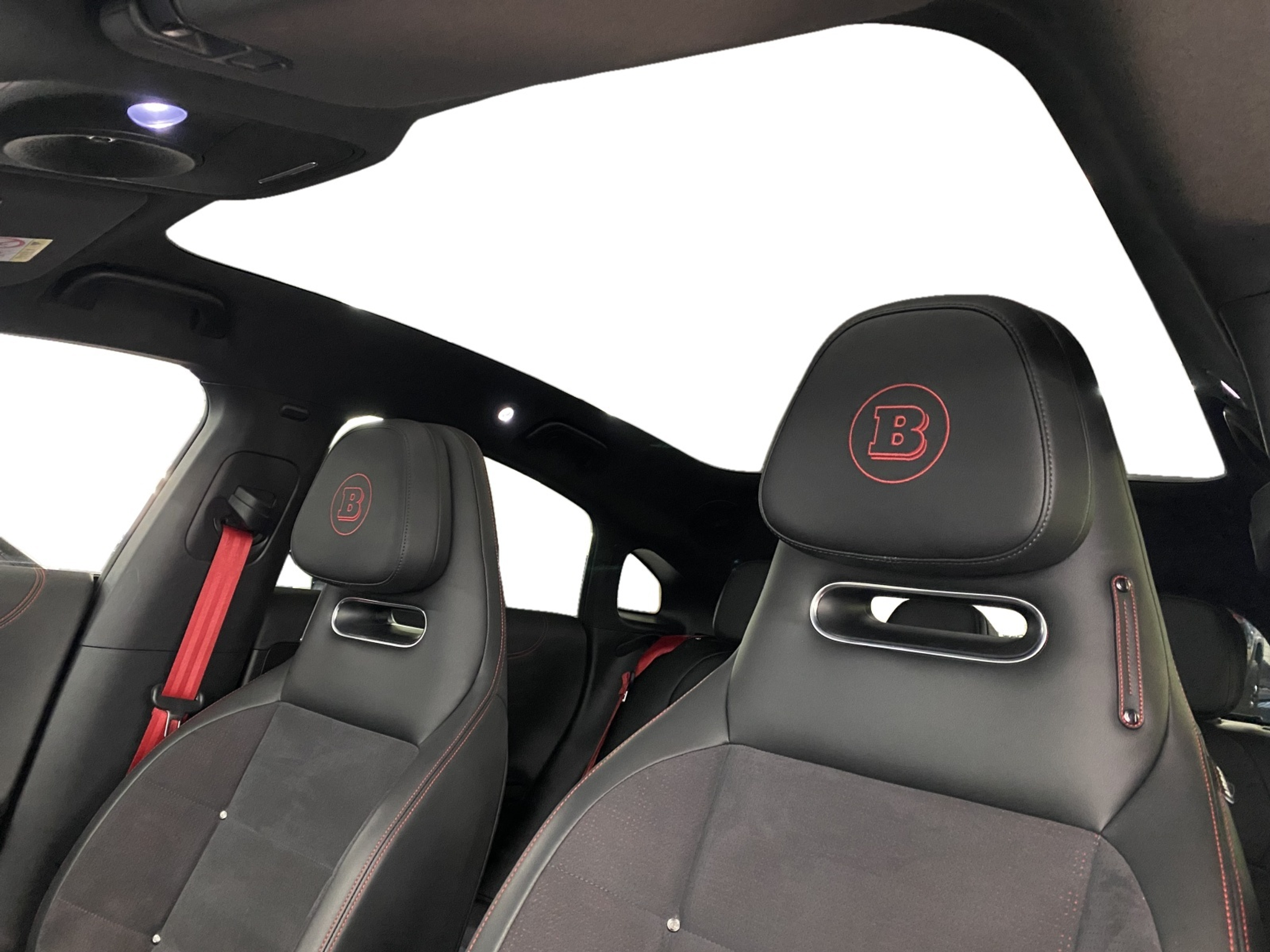 listing desktop thumbnail image 11