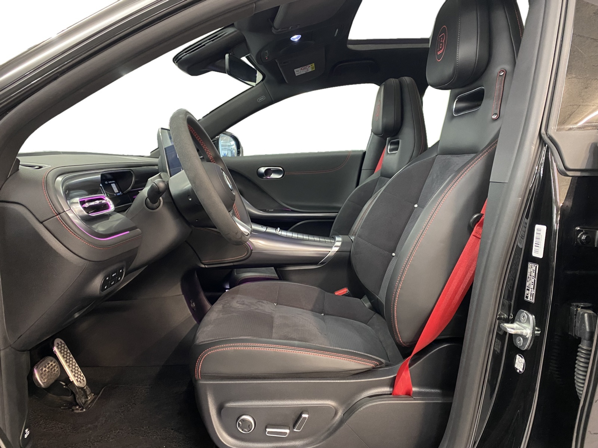 listing desktop thumbnail image 6