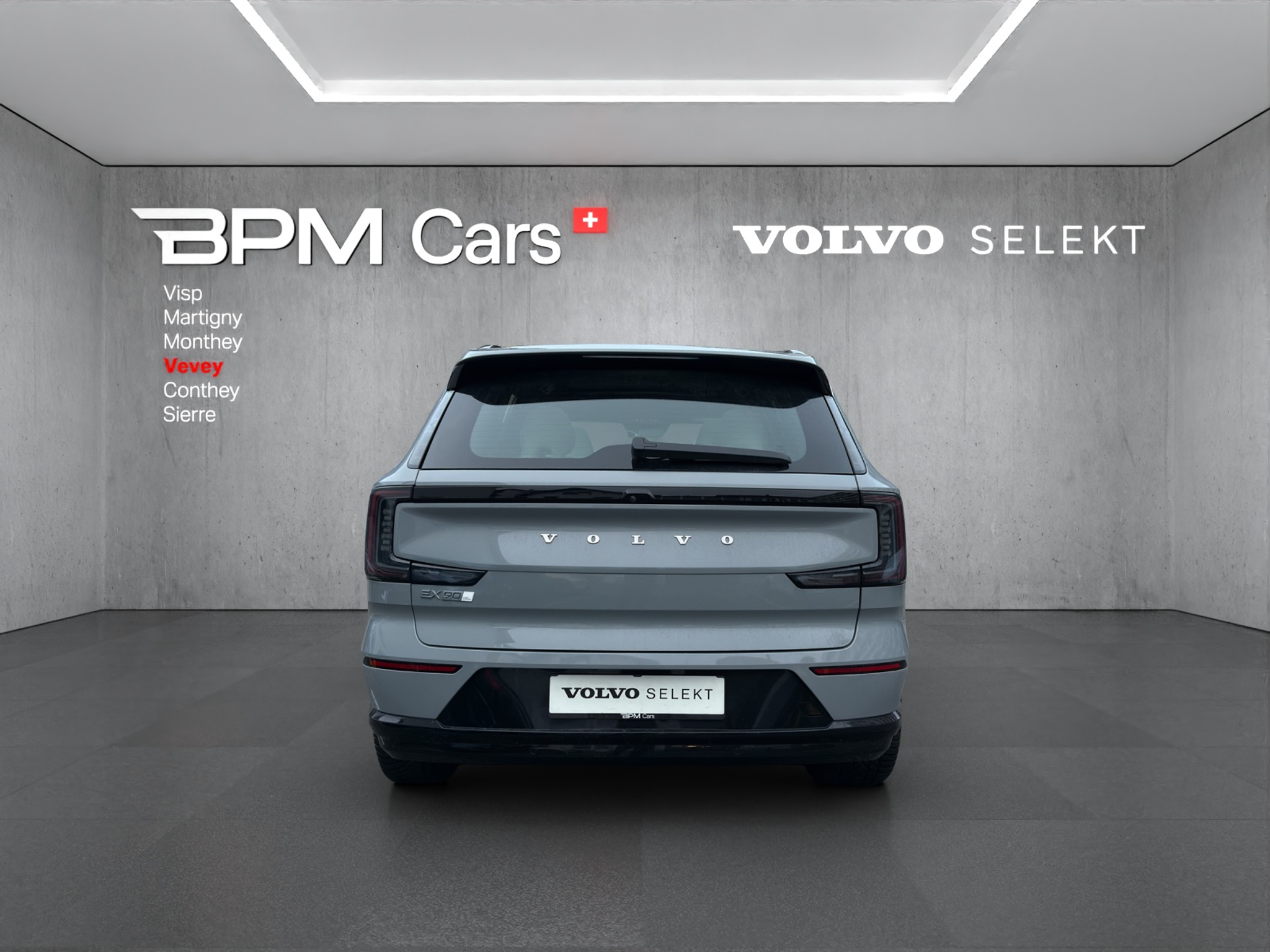 listing desktop thumbnail image 3