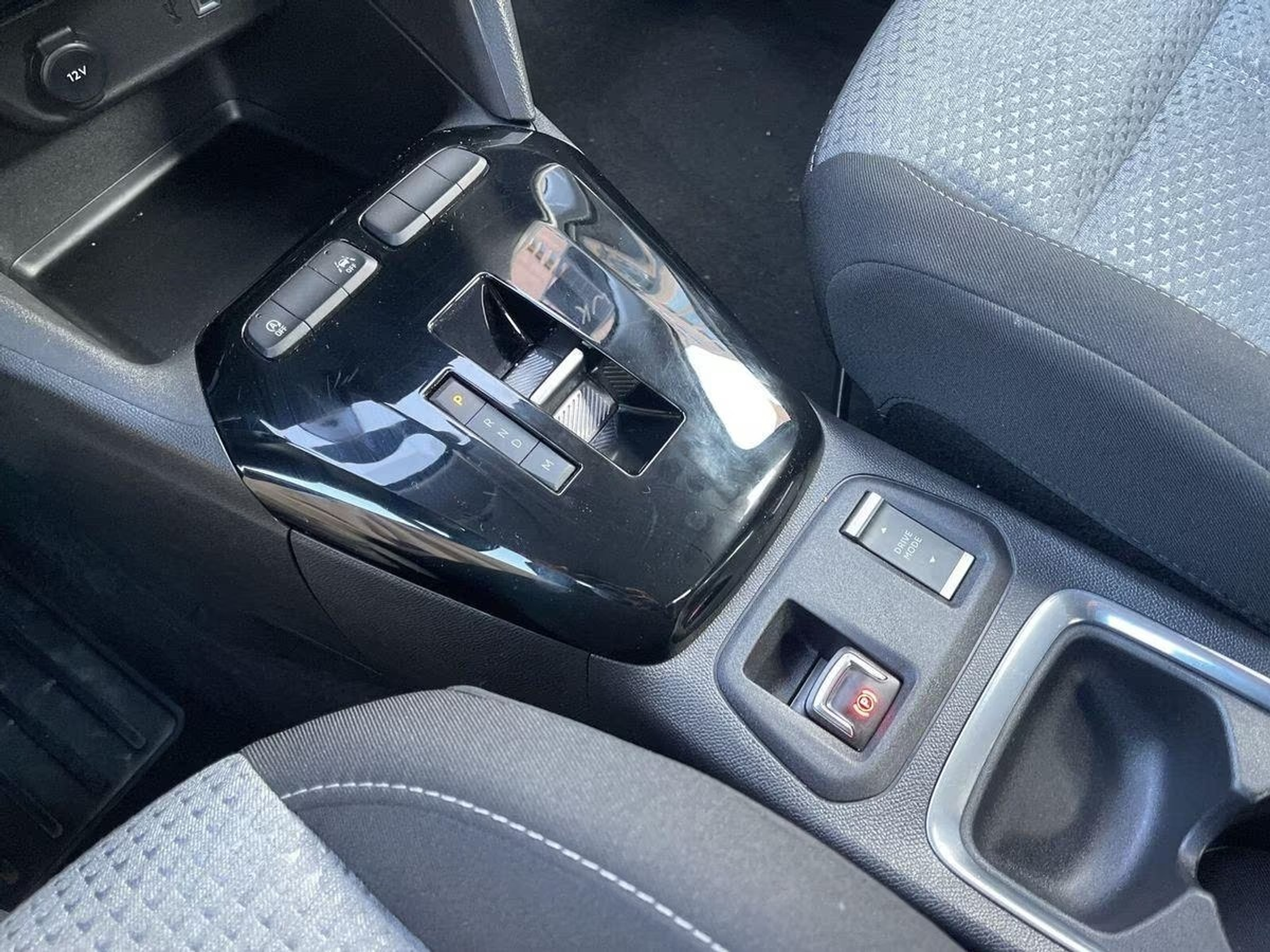 listing desktop thumbnail image 14