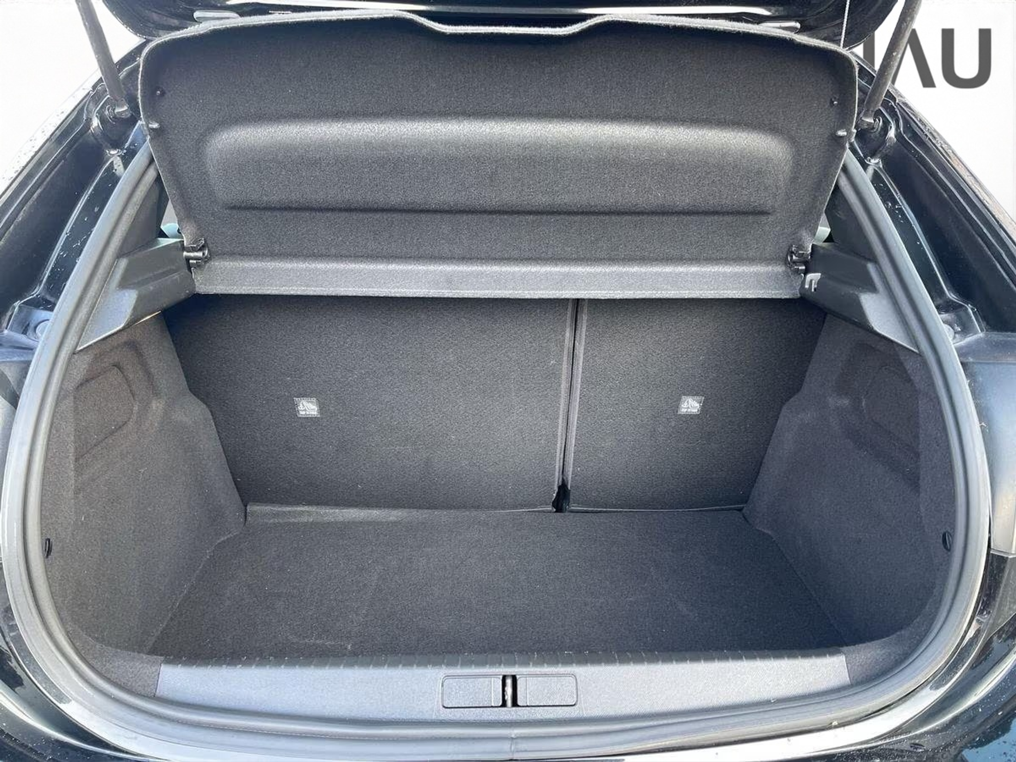 listing desktop thumbnail image 12