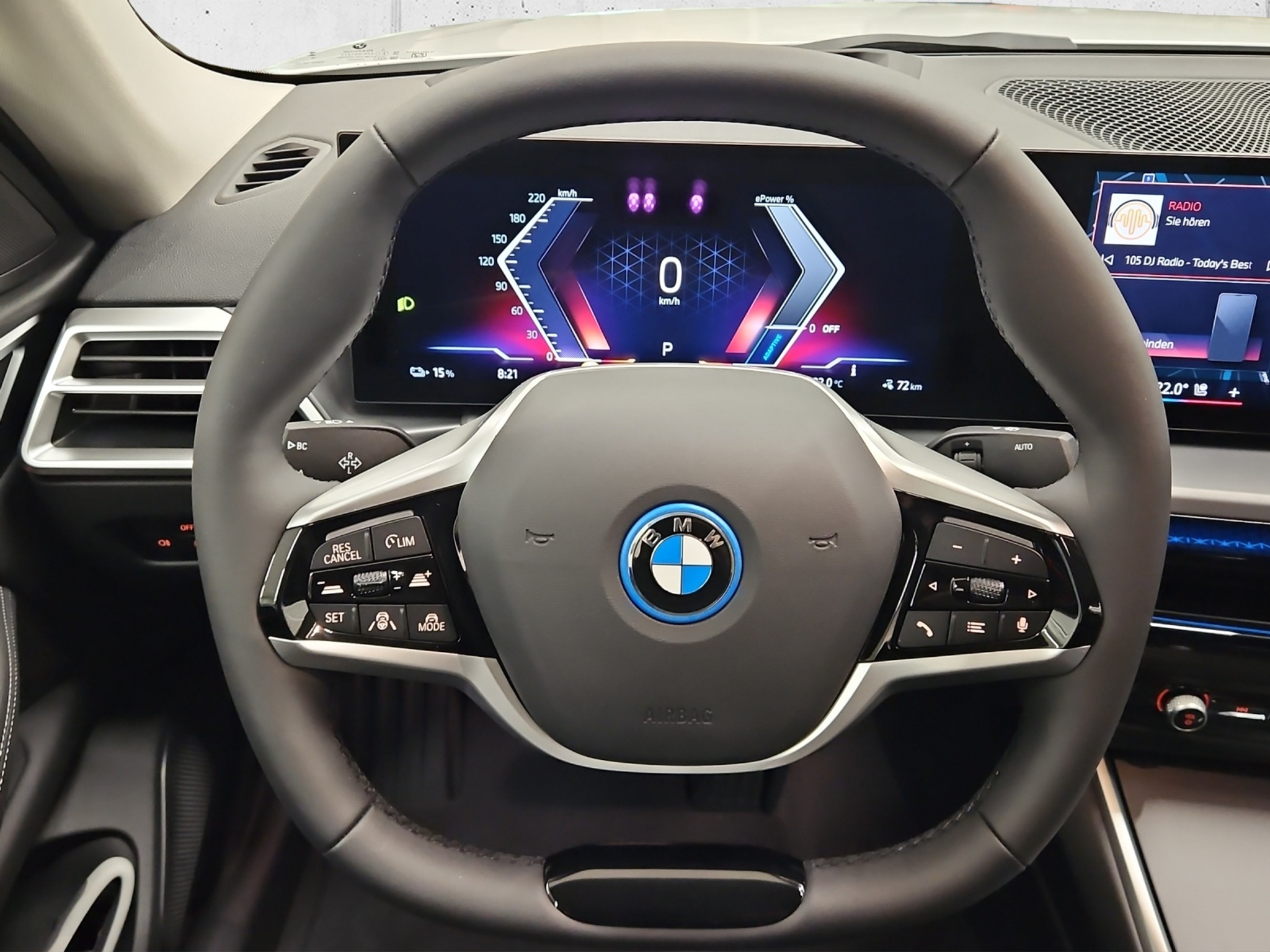 listing desktop thumbnail image 11