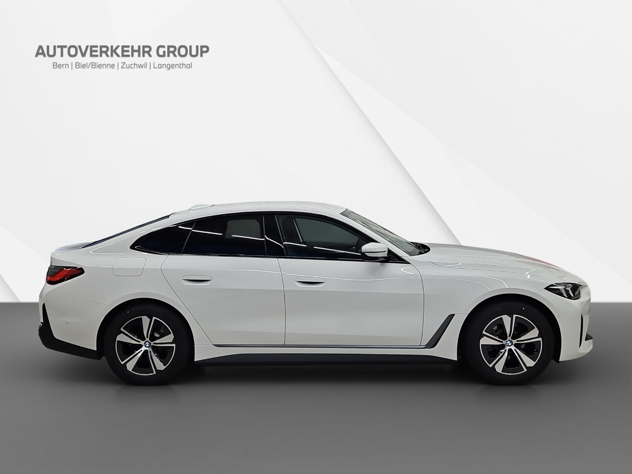 listing desktop thumbnail image 6