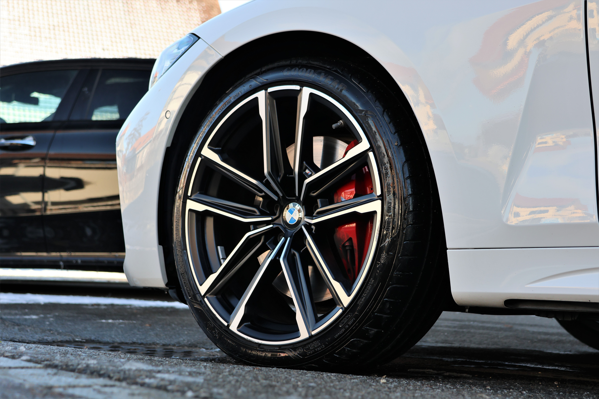 listing desktop thumbnail image 6